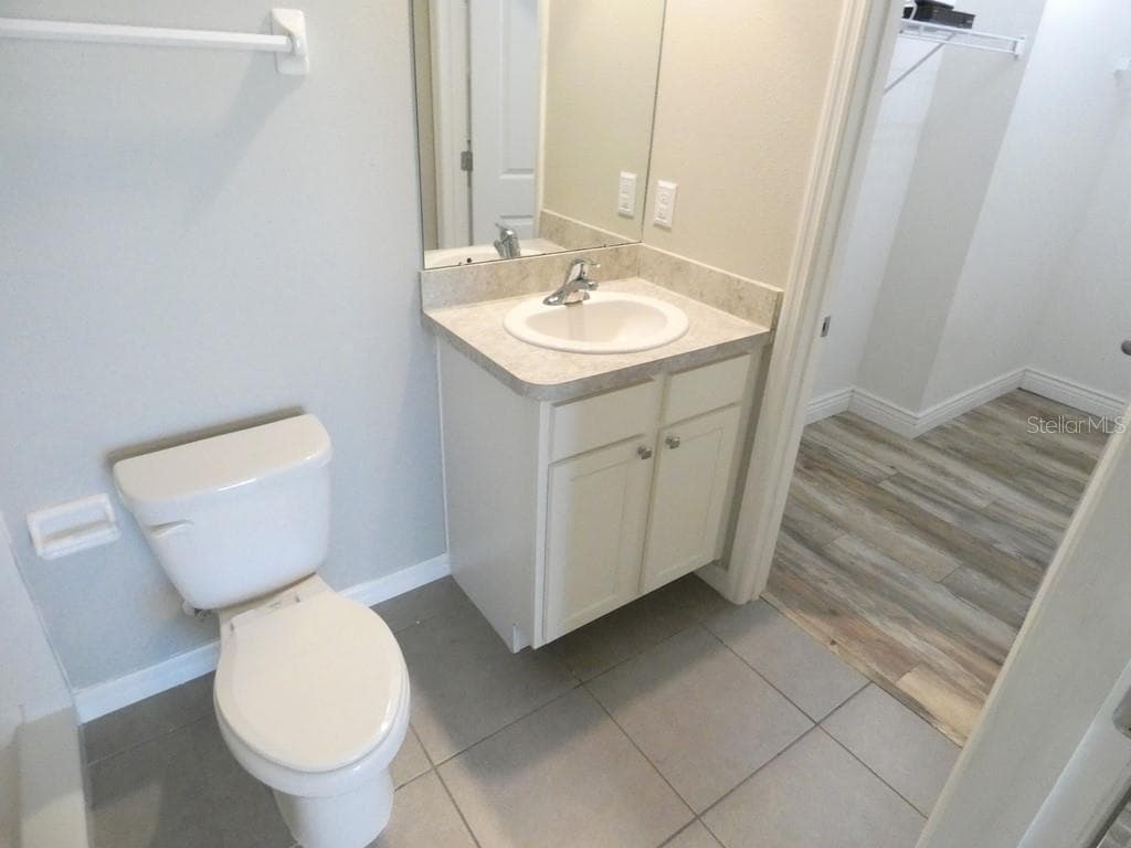Single Family Residence at ZEPHYR LAKES SUB, ZEPHYRHILLS, photo 29 of 47