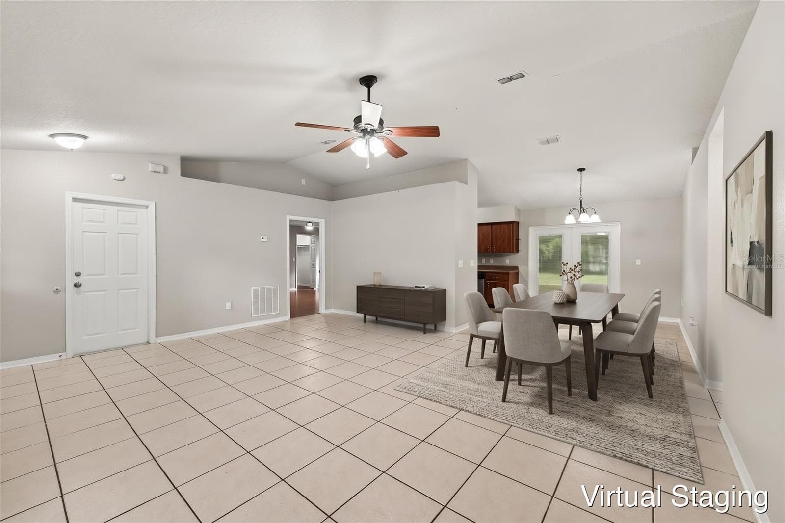 Virtually staged - 2928 EASTBROOK DR, LAKELAND
