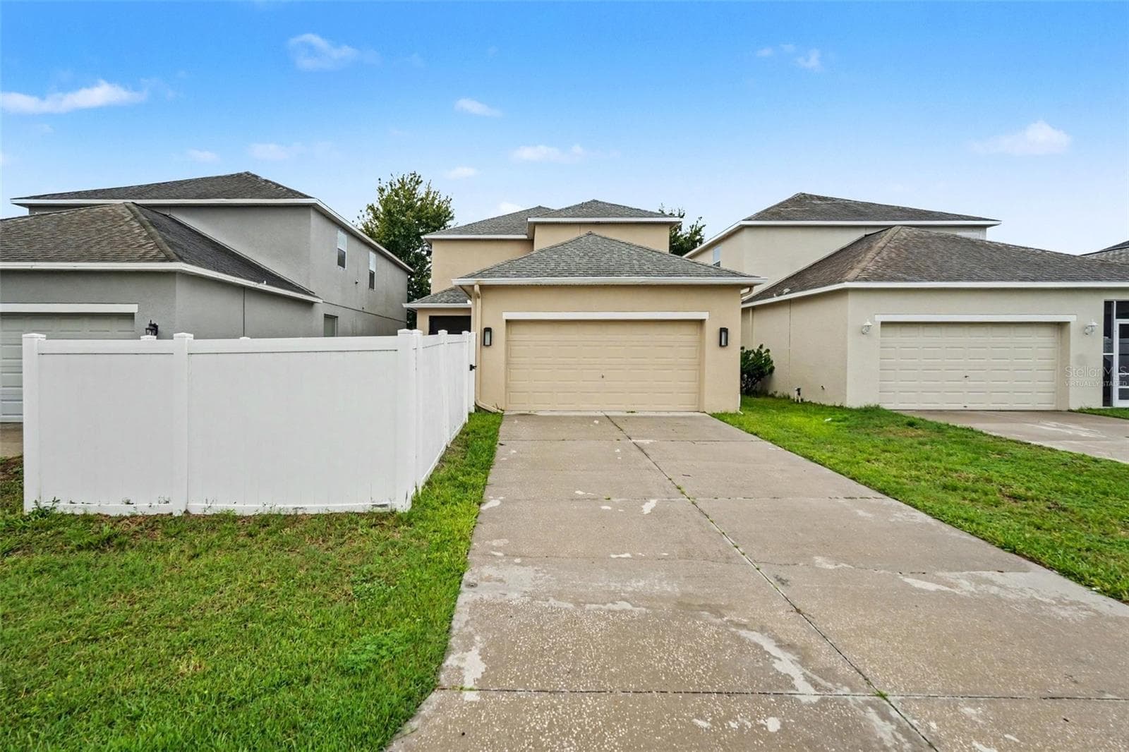 virtually staged - 12026 STREAMBED DR, RIVERVIEW