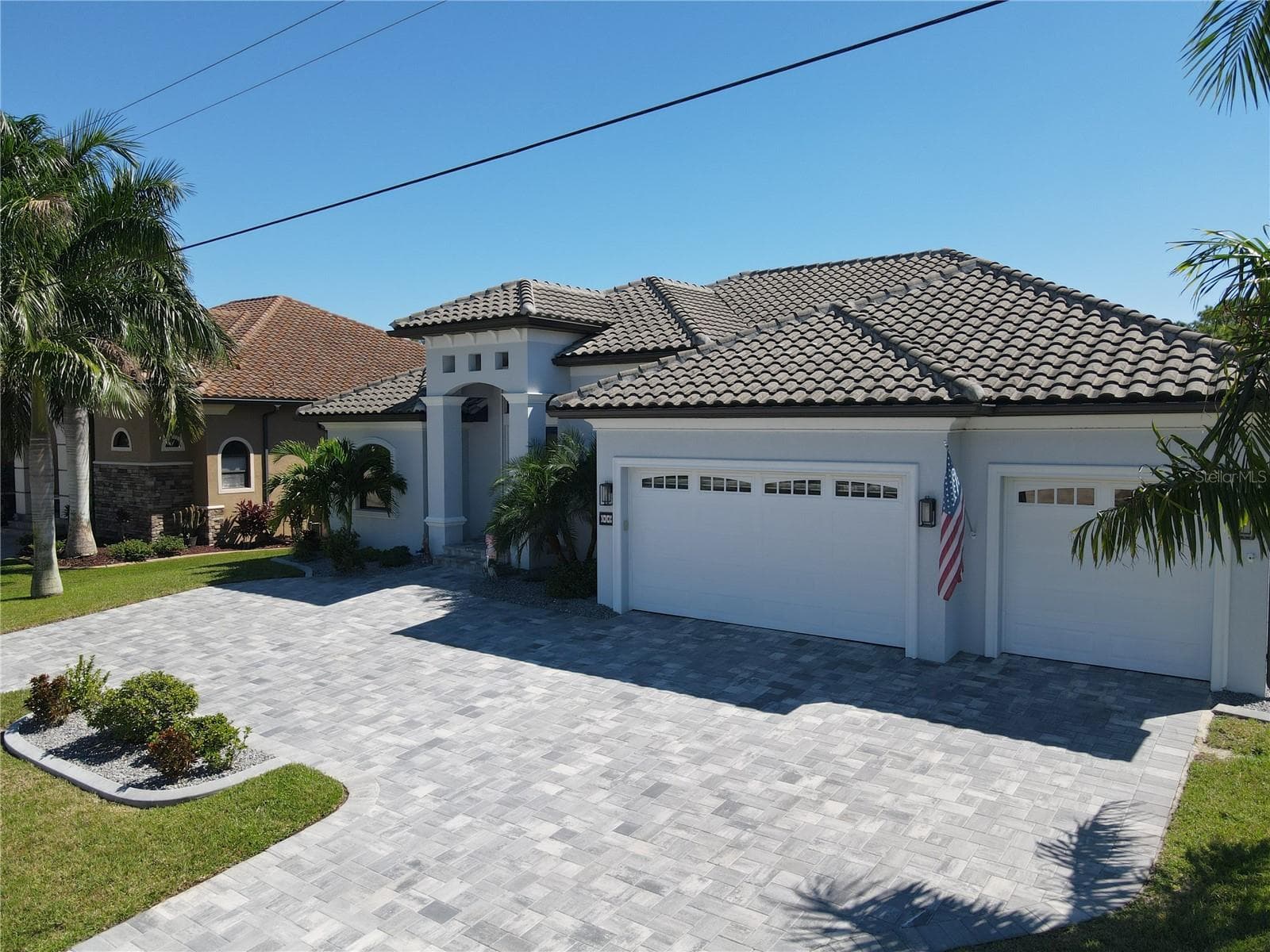 Single Family Residence at 319 TRIESTE DR, PUNTA GORDA, photo 3 of 79
