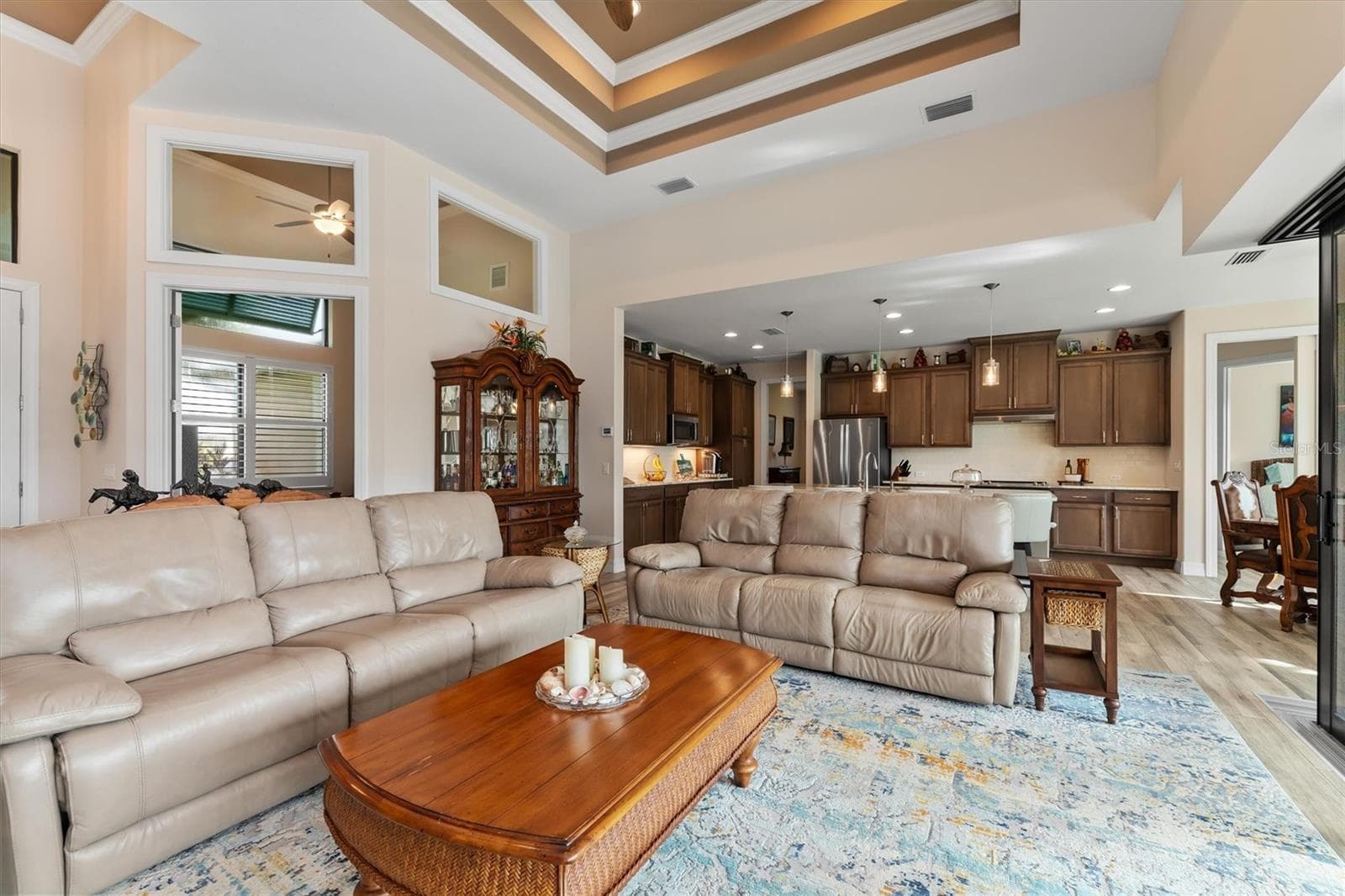Tray Ceilings - 8414 DAFOE ST, PORT CHARLOTTE