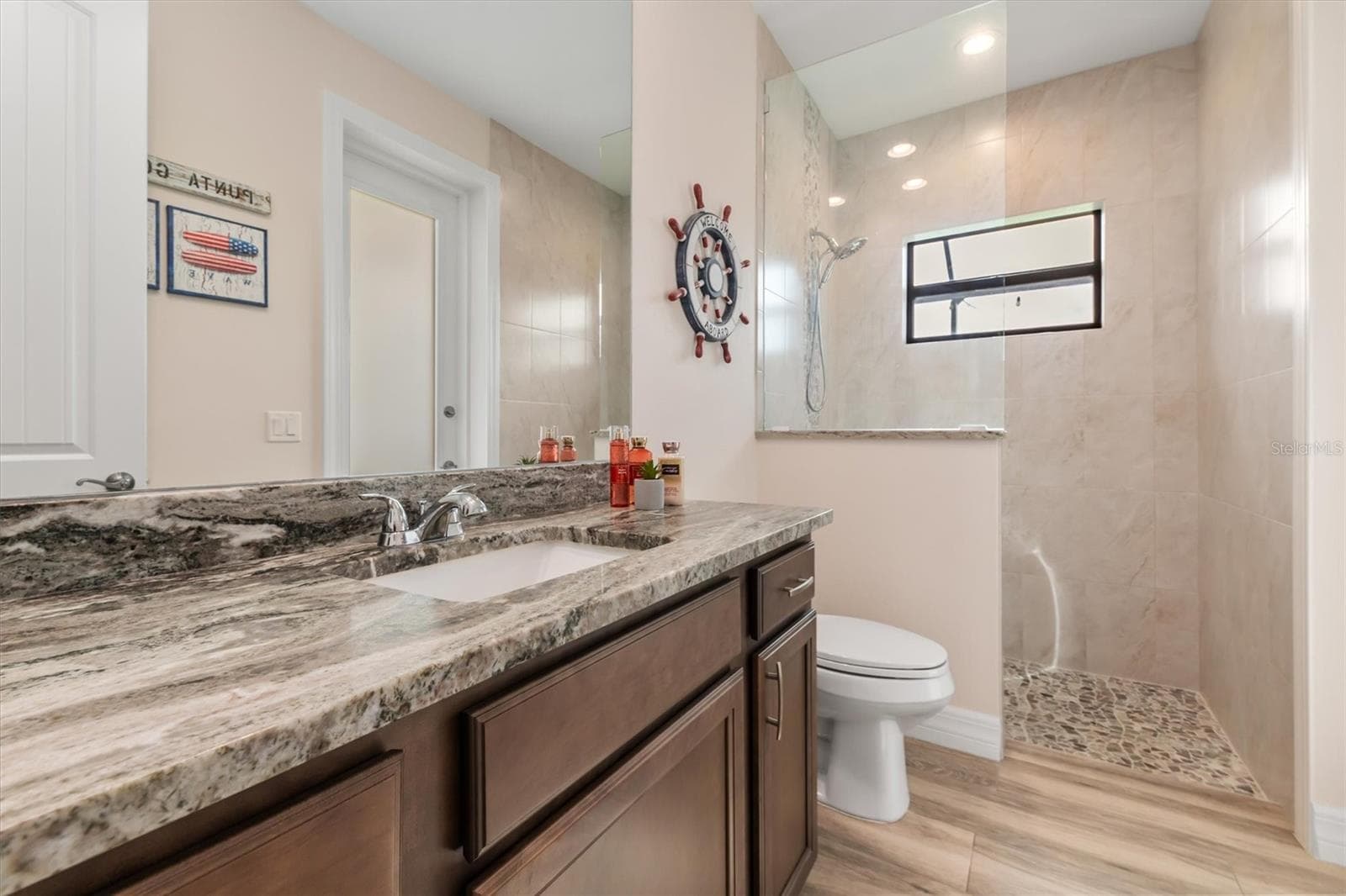 Guest Bathroom 2 - 8414 DAFOE ST, PORT CHARLOTTE
