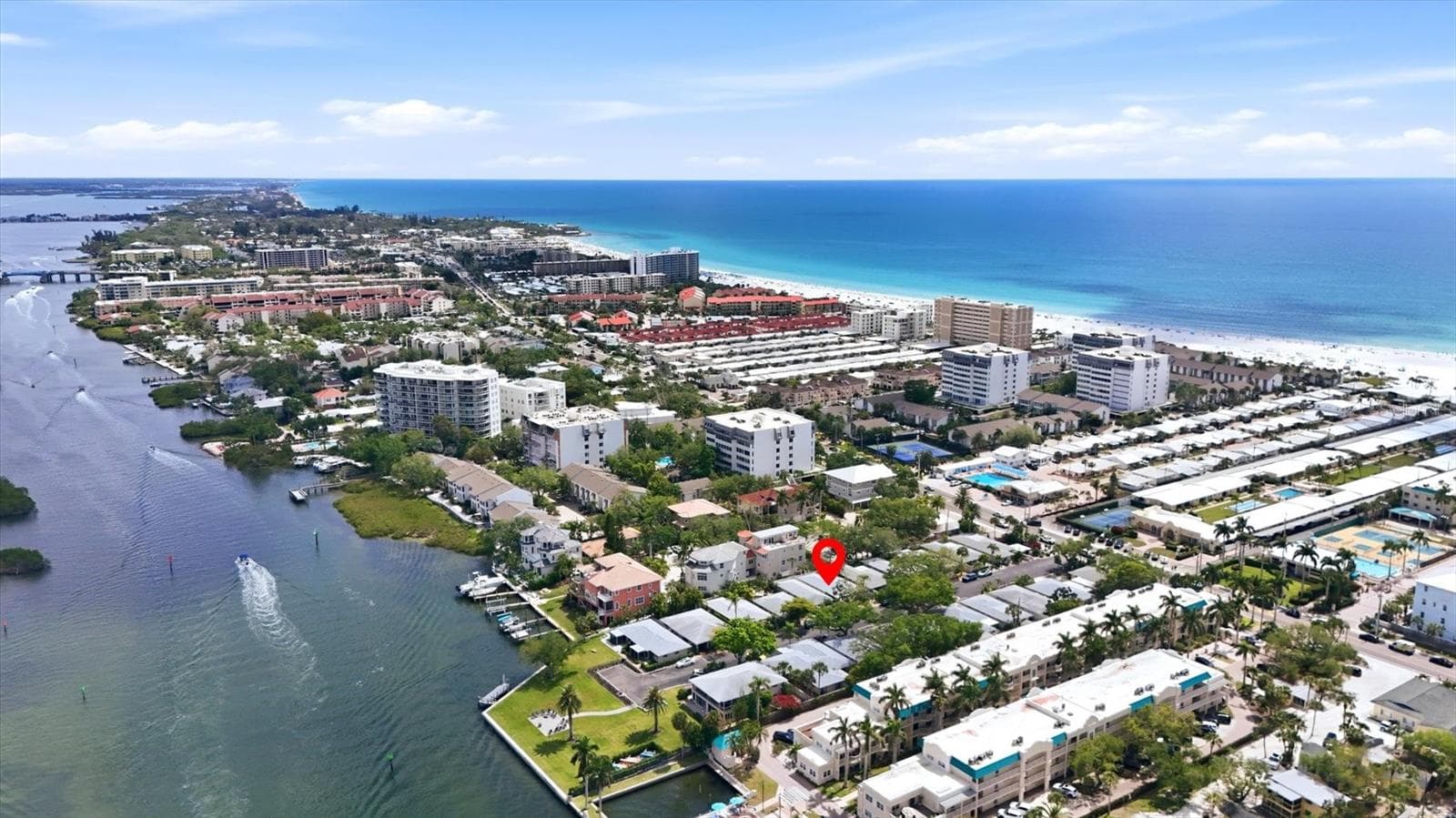 Steps From Deeded Beach and Bay Access - 6005 MIDNIGHT PASS RD #S6, SARASOTA
