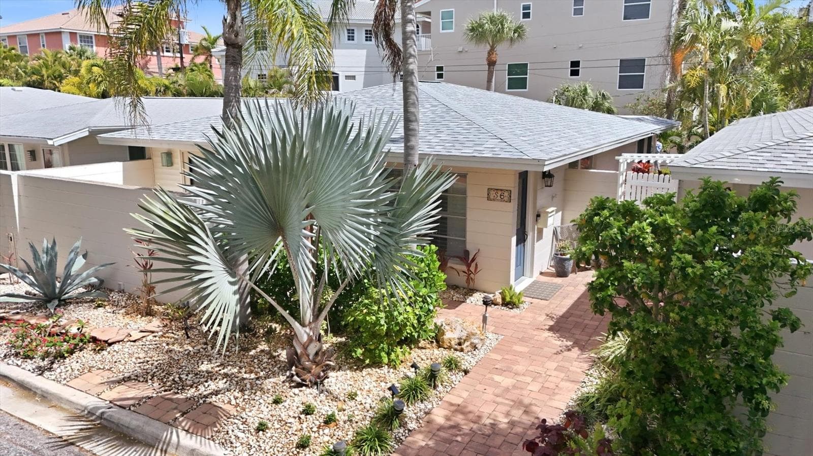 S6 Free-Standing Villa - 6005 MIDNIGHT PASS RD #S6, SARASOTA