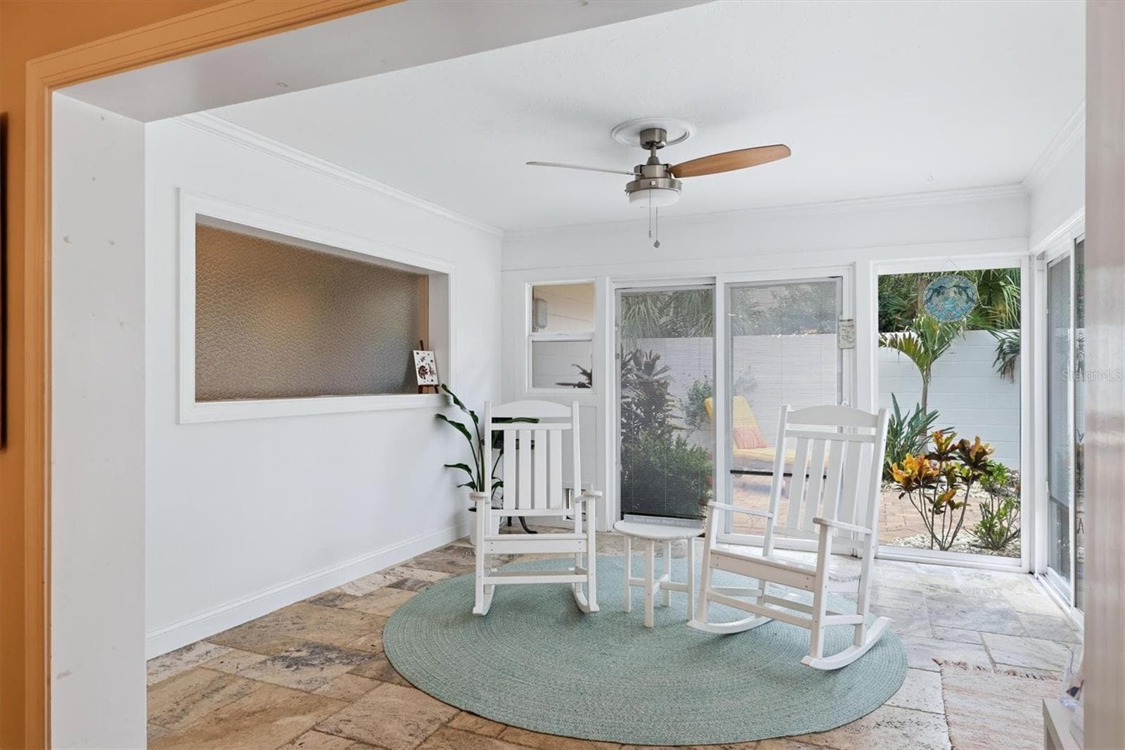 Den/Flex Space - 6005 MIDNIGHT PASS RD #S6, SARASOTA