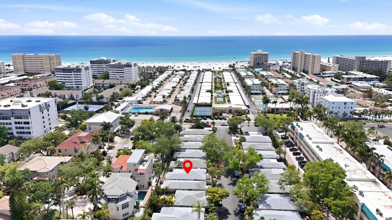 Steps From The Beach and Bay - 6005 MIDNIGHT PASS RD #S6, SARASOTA