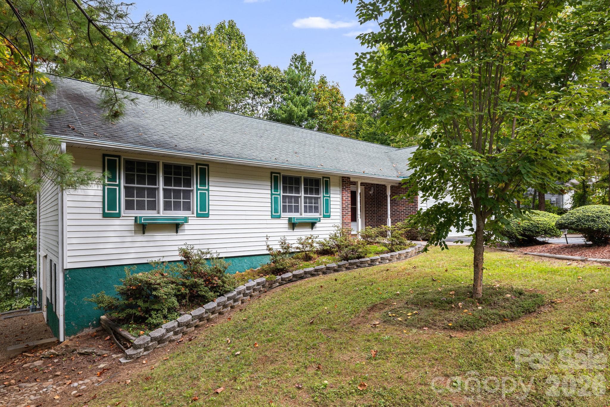 Single Family Residence at 103 Tarragon Place, Flat Rock, photo 4 of 47