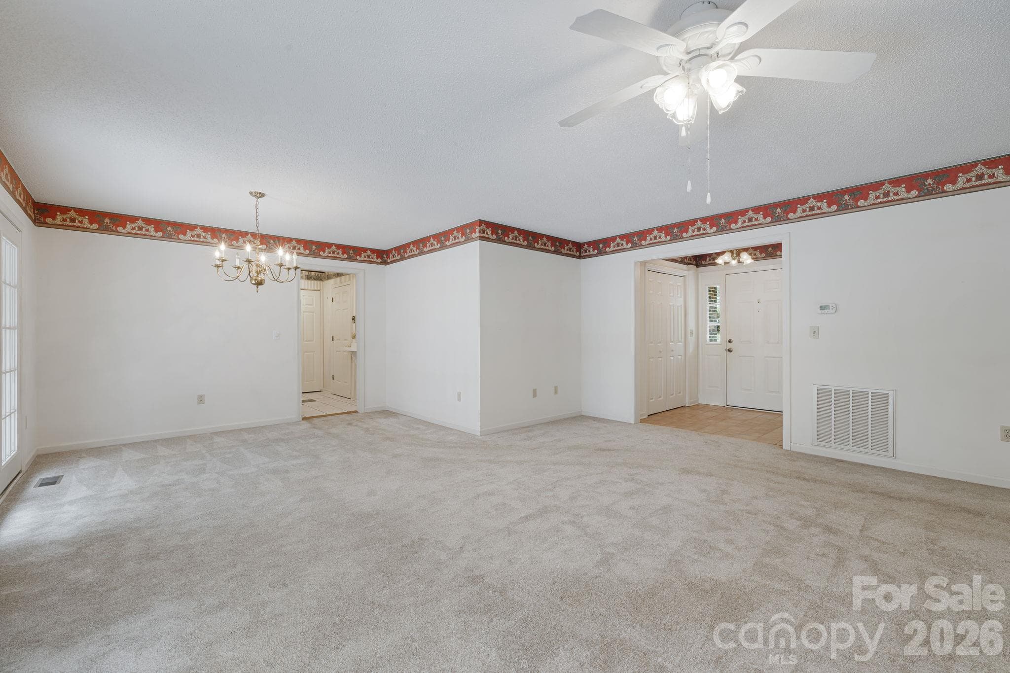 Single Family Residence at 103 Tarragon Place, Flat Rock, photo 9 of 47