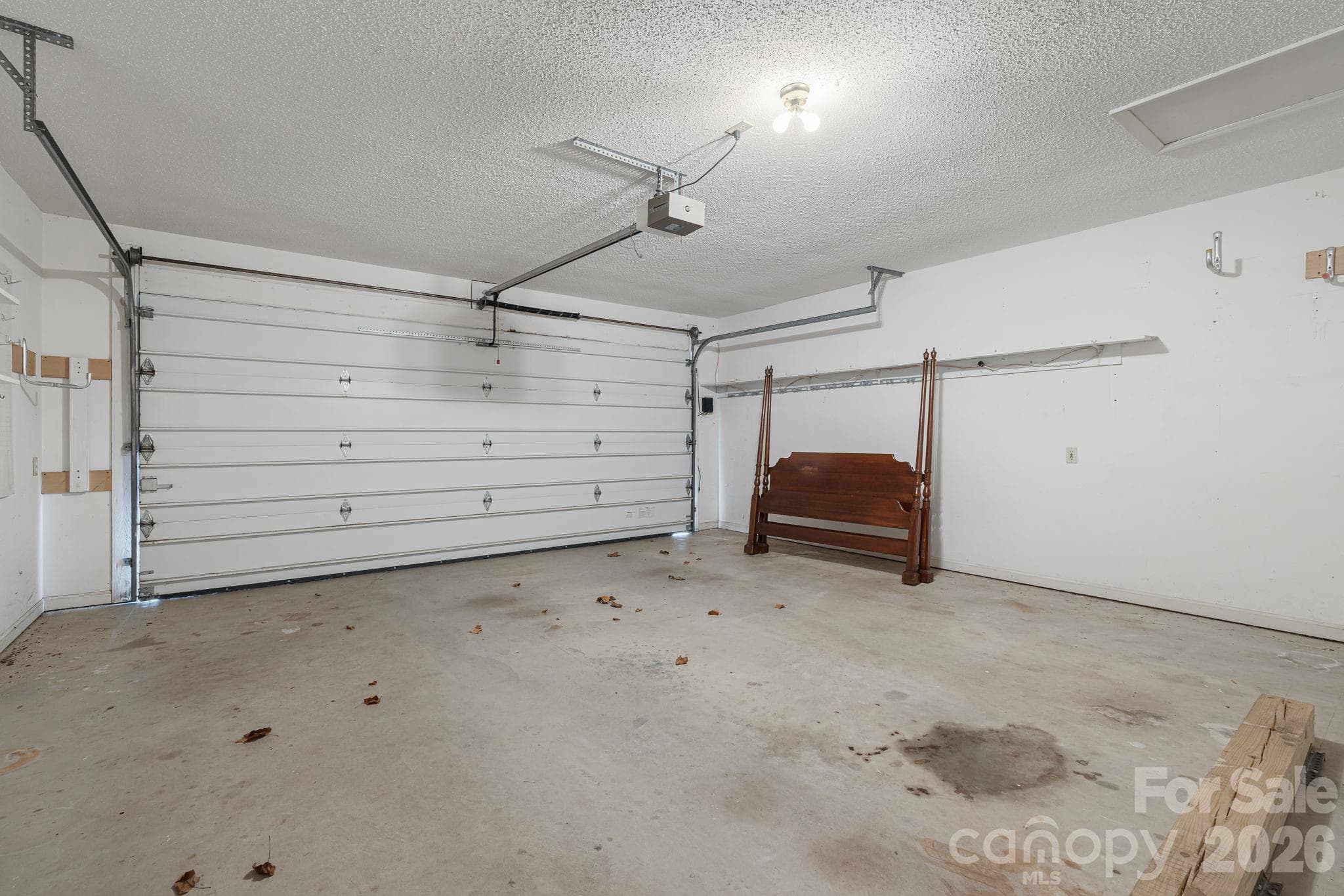 Single Family Residence at 103 Tarragon Place, Flat Rock, photo 16 of 47