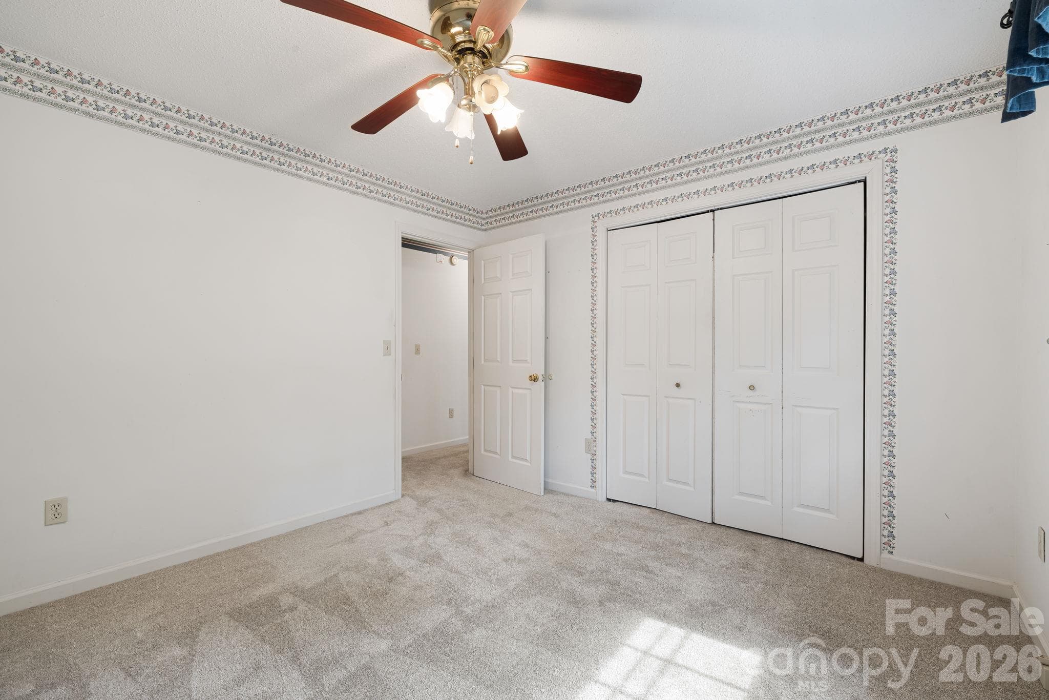 Single Family Residence at 103 Tarragon Place, Flat Rock, photo 21 of 47