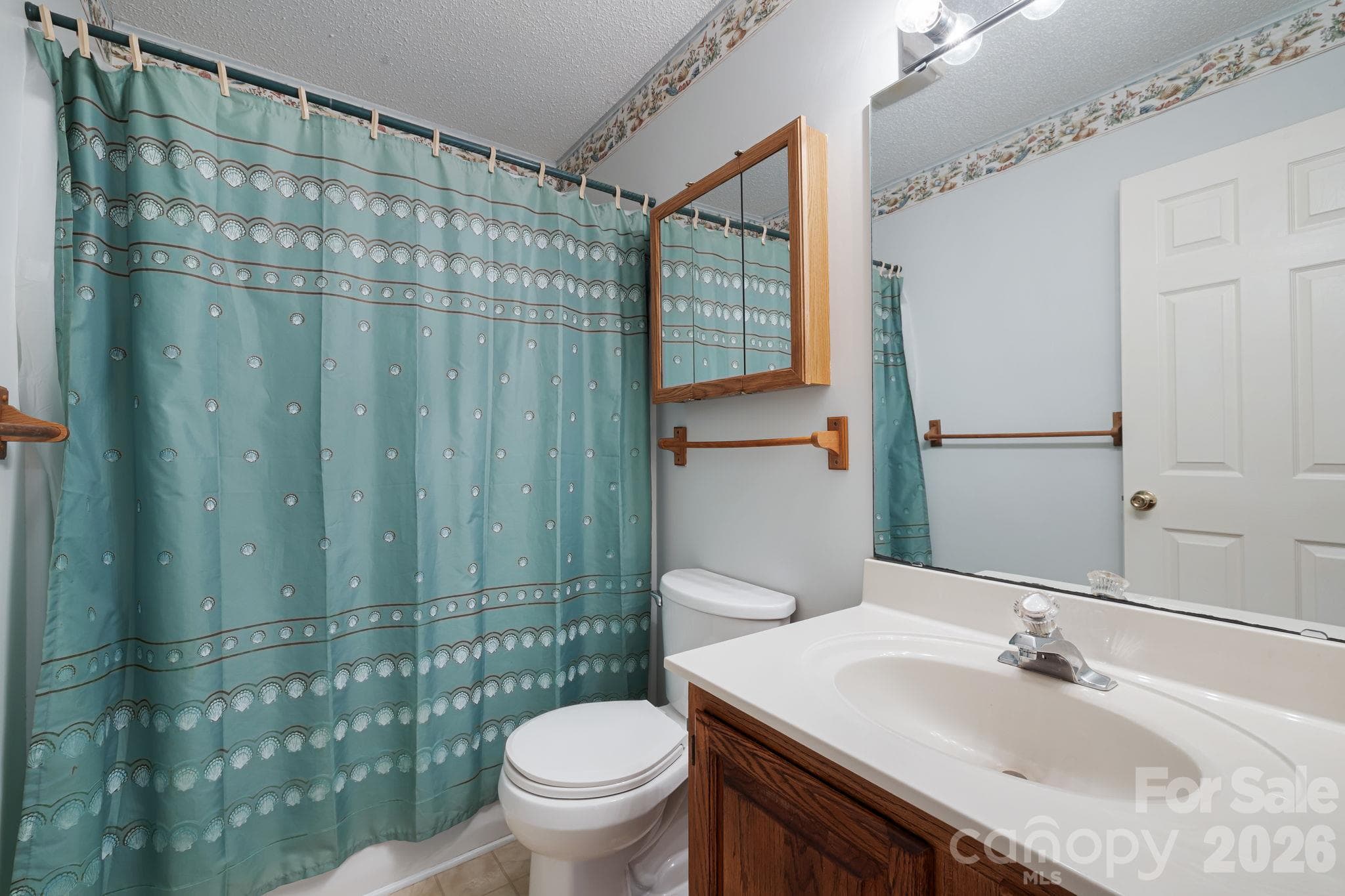 2nd bathroom - 103 Tarragon Place, Flat Rock