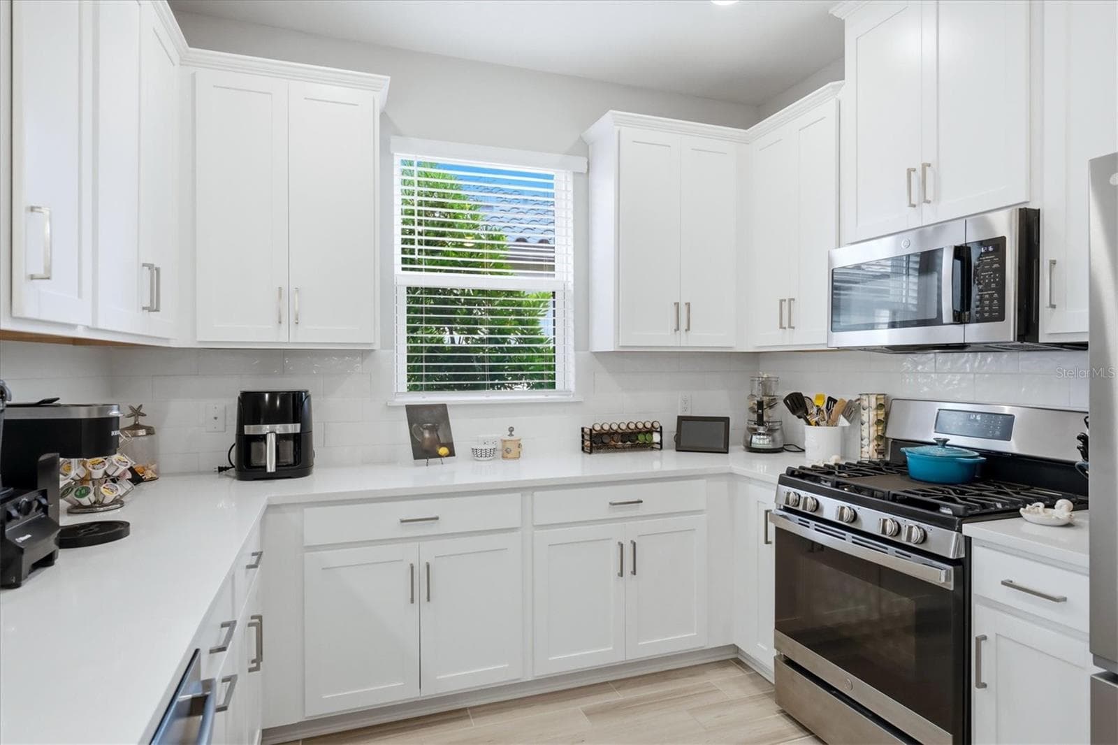 Villa at 6206 PLATEAU CT, BRADENTON, photo 13 of 57
