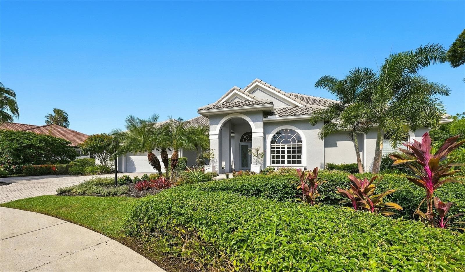 Single Family Residence at 8136 REGENTS CT, UNIVERSITY PARK, photo 4 of 134
