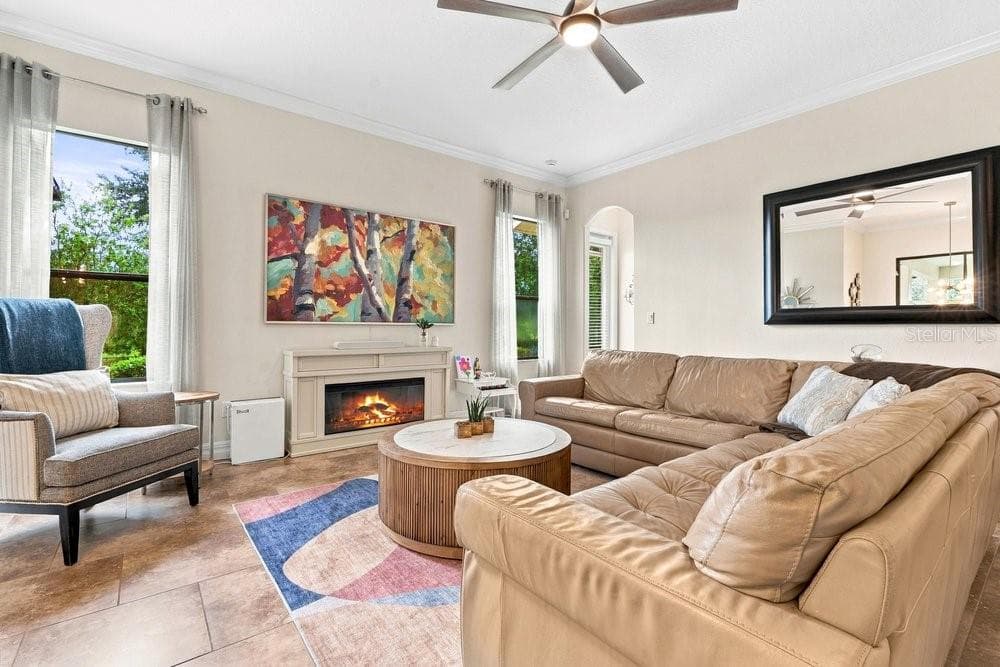 Single Family Residence at 32809 BERWICK GLEN CT, SORRENTO, photo 13 of 40