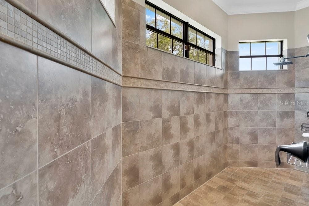 Single Family Residence at 32809 BERWICK GLEN CT, SORRENTO, photo 21 of 40