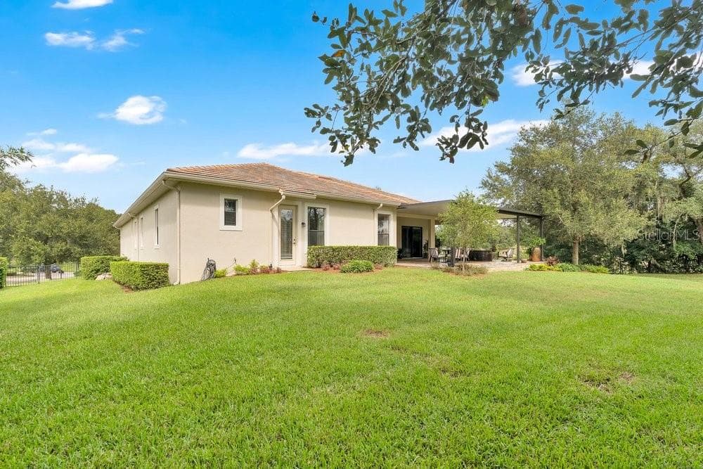 Single Family Residence at 32809 BERWICK GLEN CT, SORRENTO, photo 33 of 40