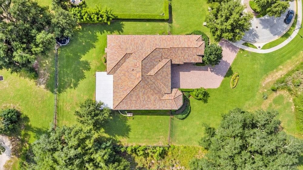 Single Family Residence at 32809 BERWICK GLEN CT, SORRENTO, photo 36 of 40