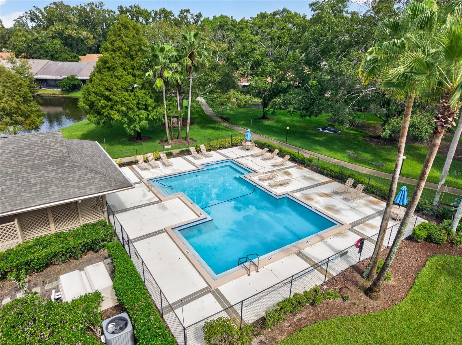 Townhouse at 4004 SHORESIDE CIR, TAMPA, photo 25 of 30