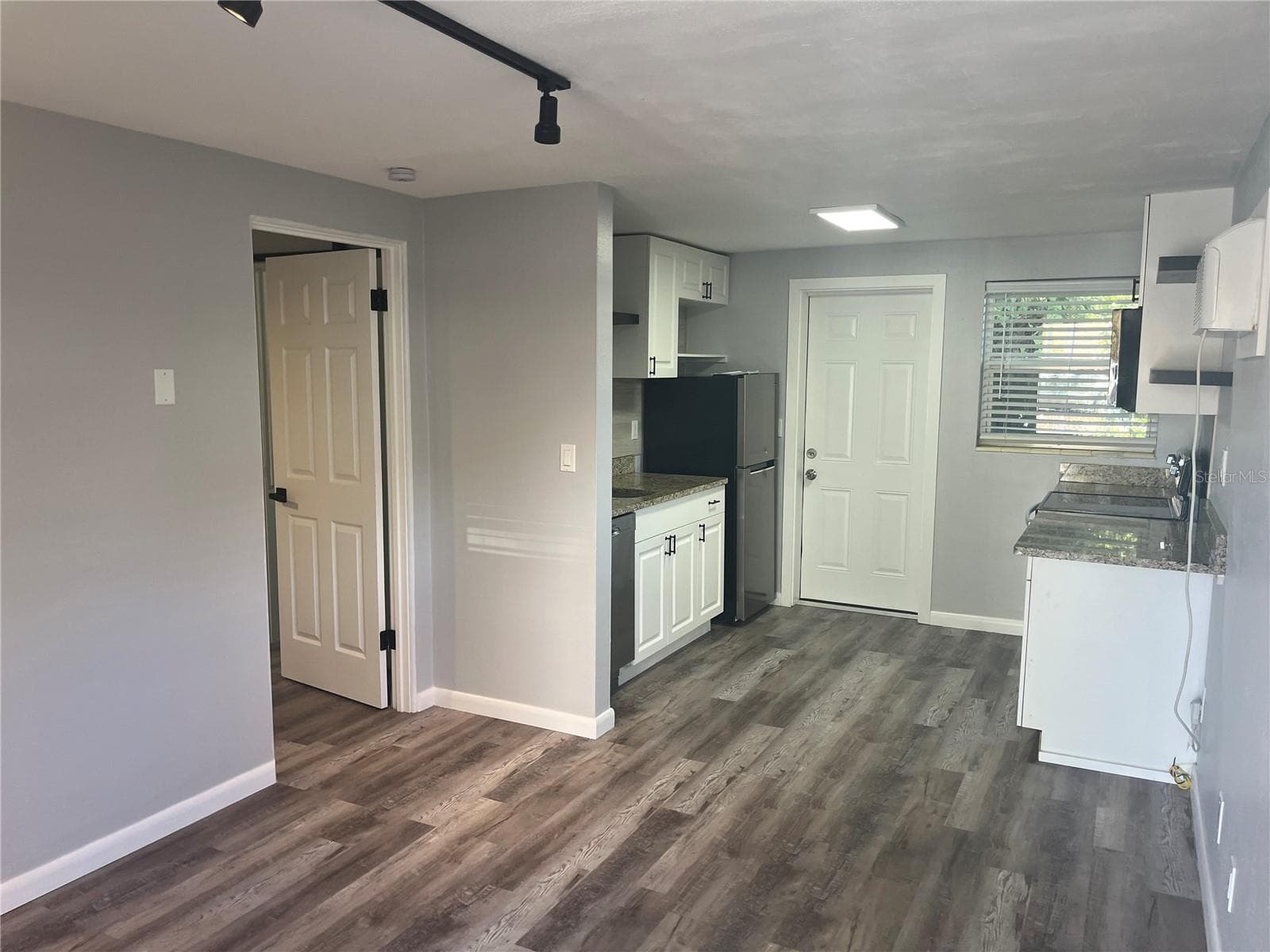 Quadruplex at 115 CLEVELAND AVE, LARGO, photo 49 of 61