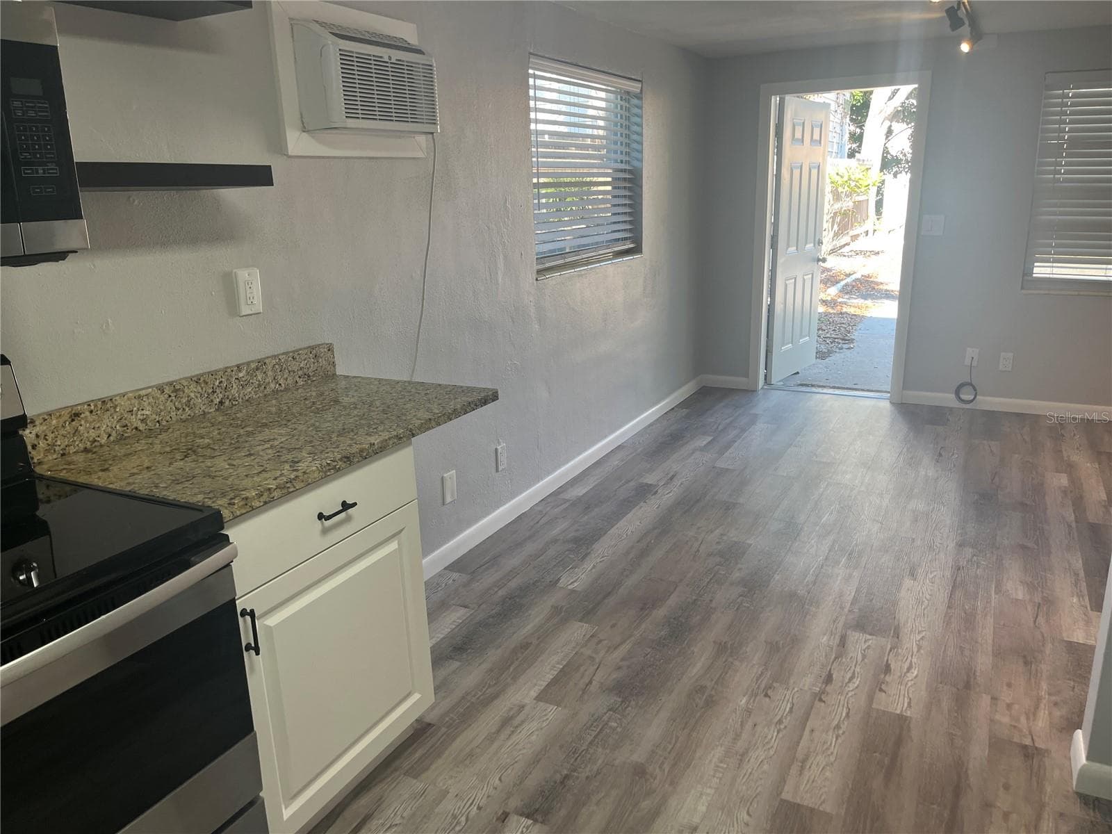 Quadruplex at 115 CLEVELAND AVE, LARGO, photo 51 of 61