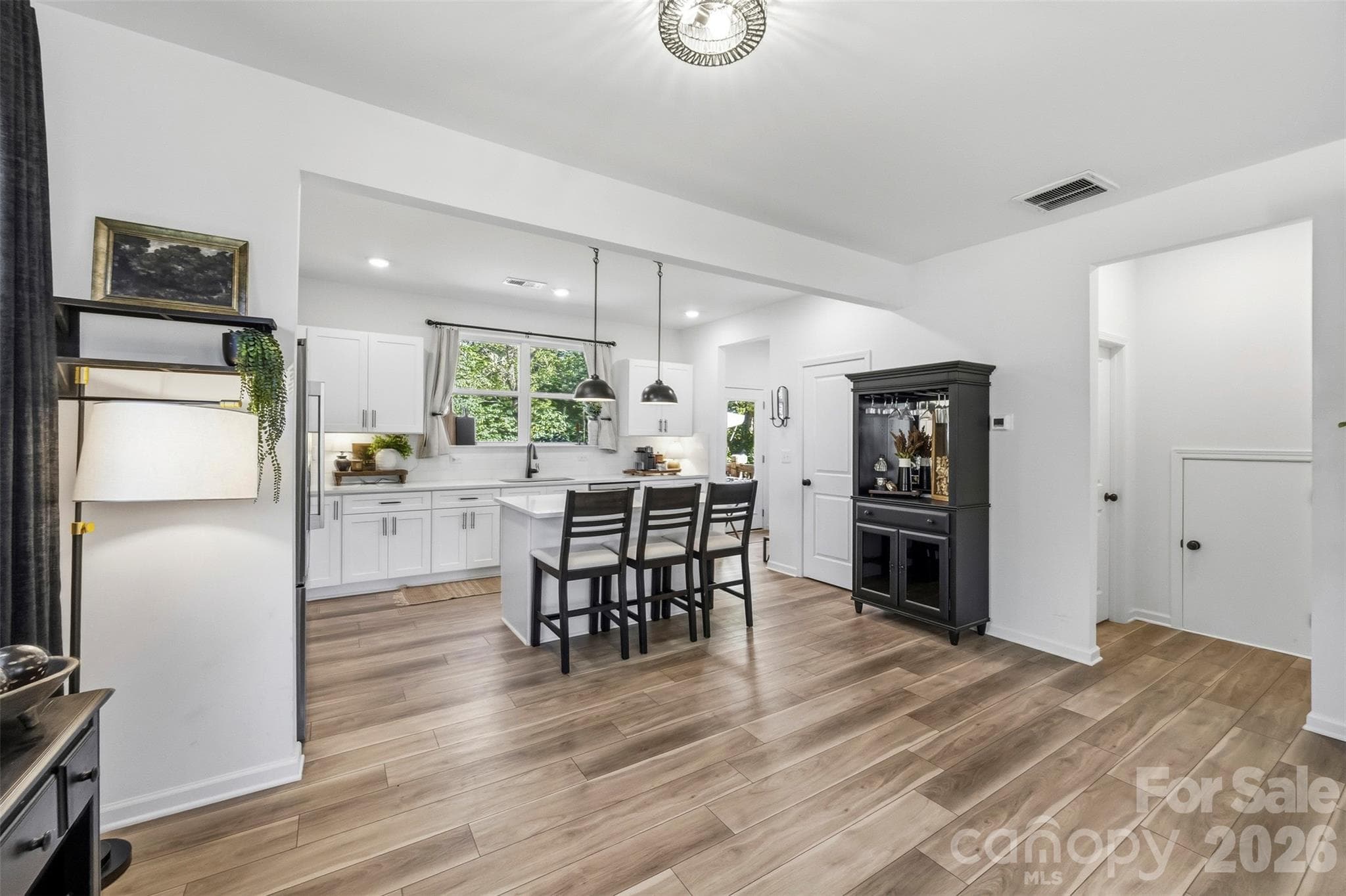Single Family Residence at 302 Cherry Street, Belmont, photo 15 of 48