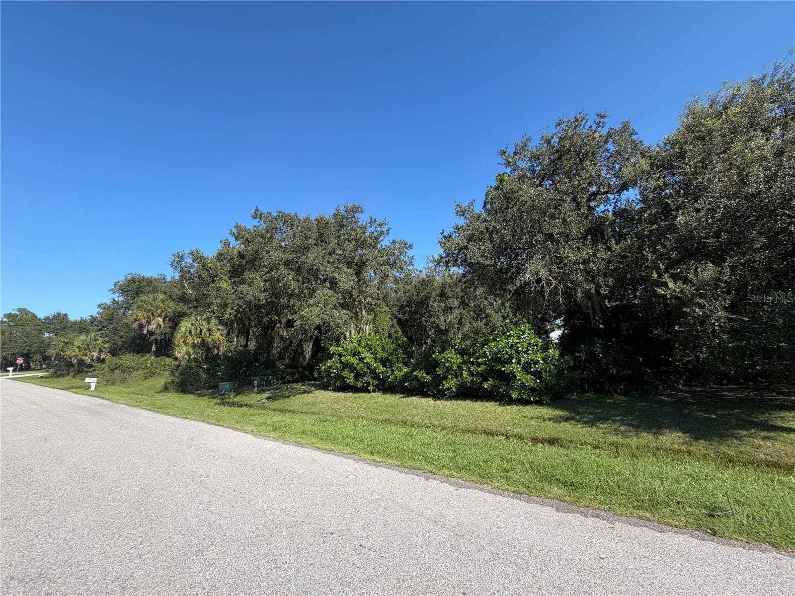 Land at ALIBI TER, NORTH PORT, photo 3 of 8
