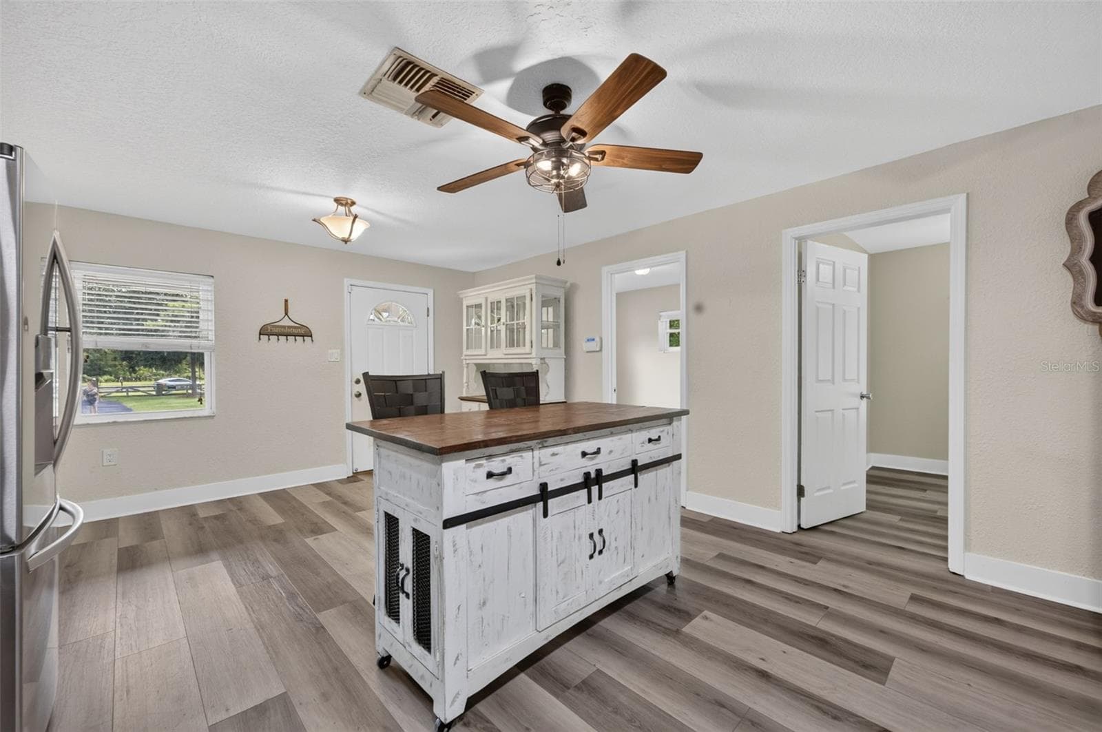 Duplex at 20963 E COLONIAL DR, CHRISTMAS, photo 21 of 68