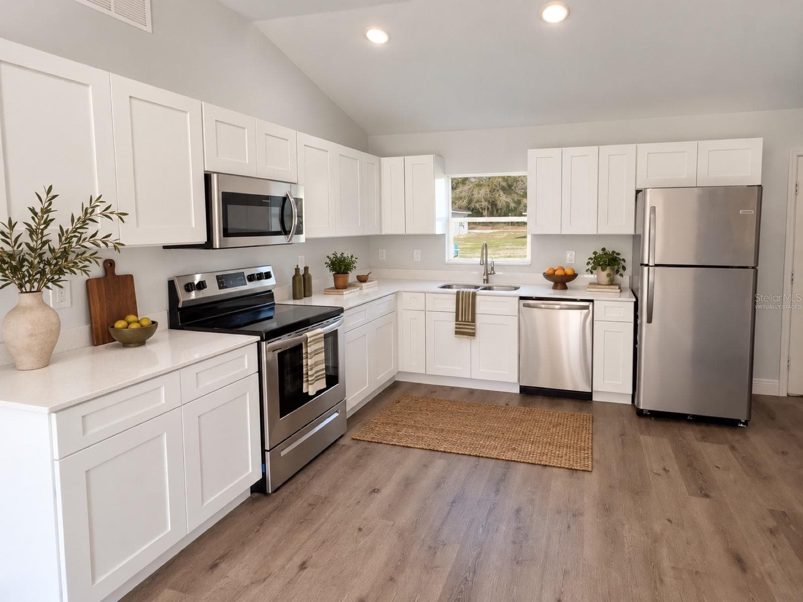 Virtually staged - 3745 SW 128TH PL, OCALA