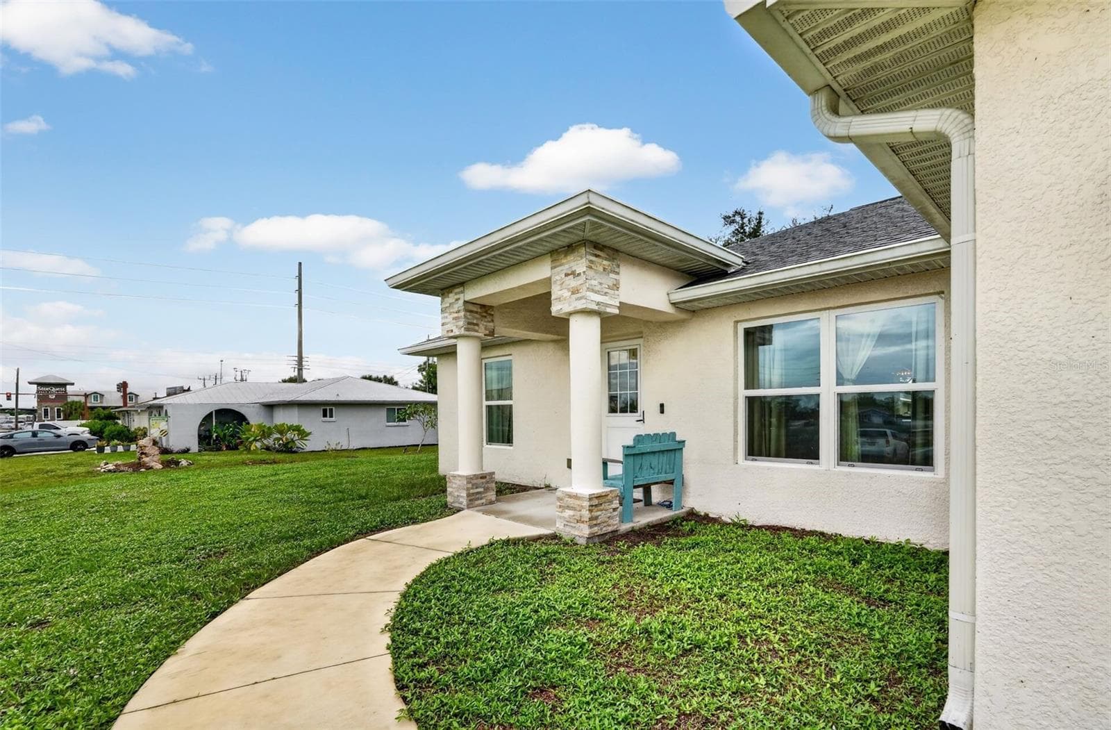 Single Family Residence at 55 RUTGERS RD, VENICE, photo 2 of 48