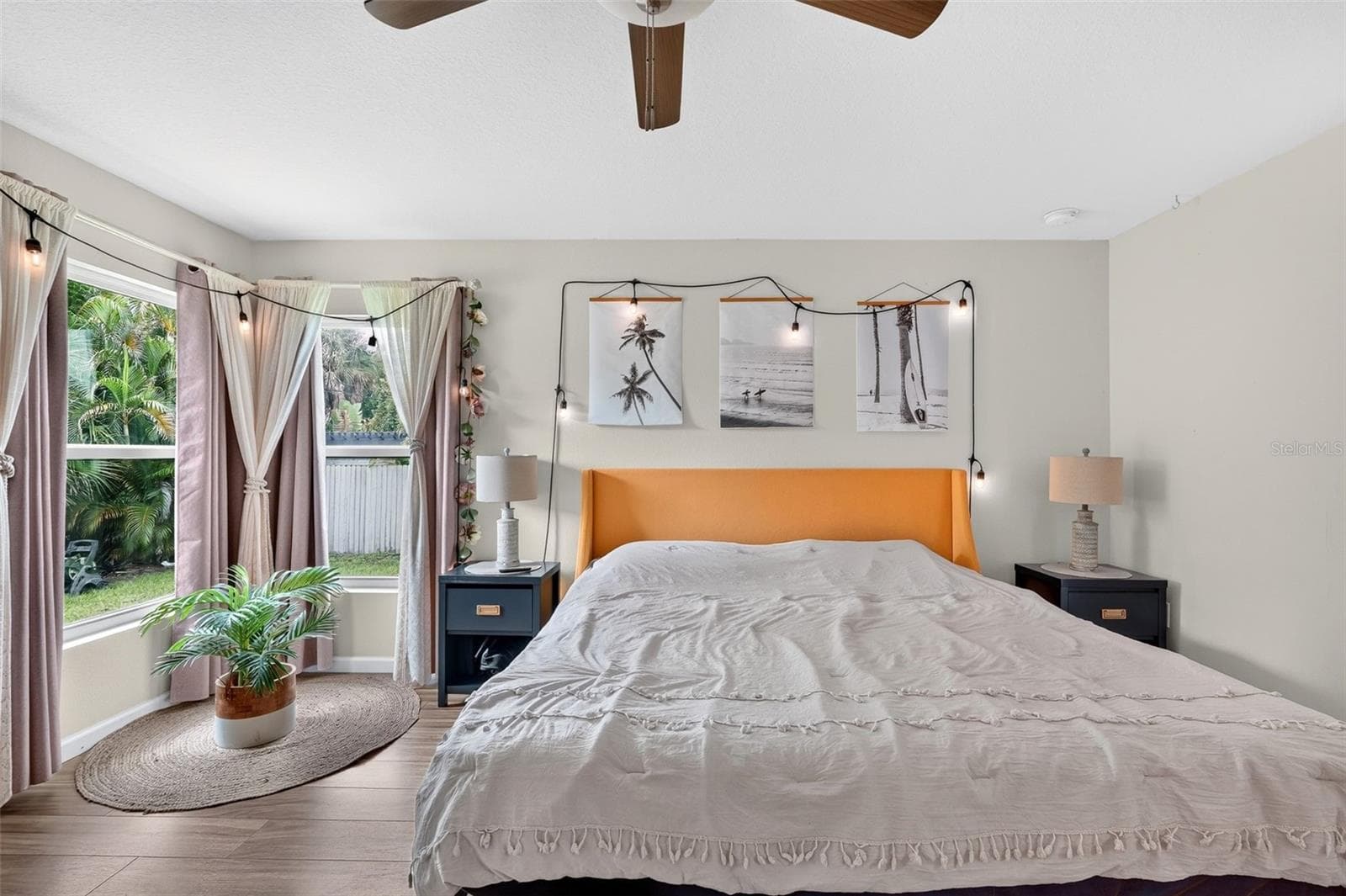 Single Family Residence at 55 RUTGERS RD, VENICE, photo 16 of 48
