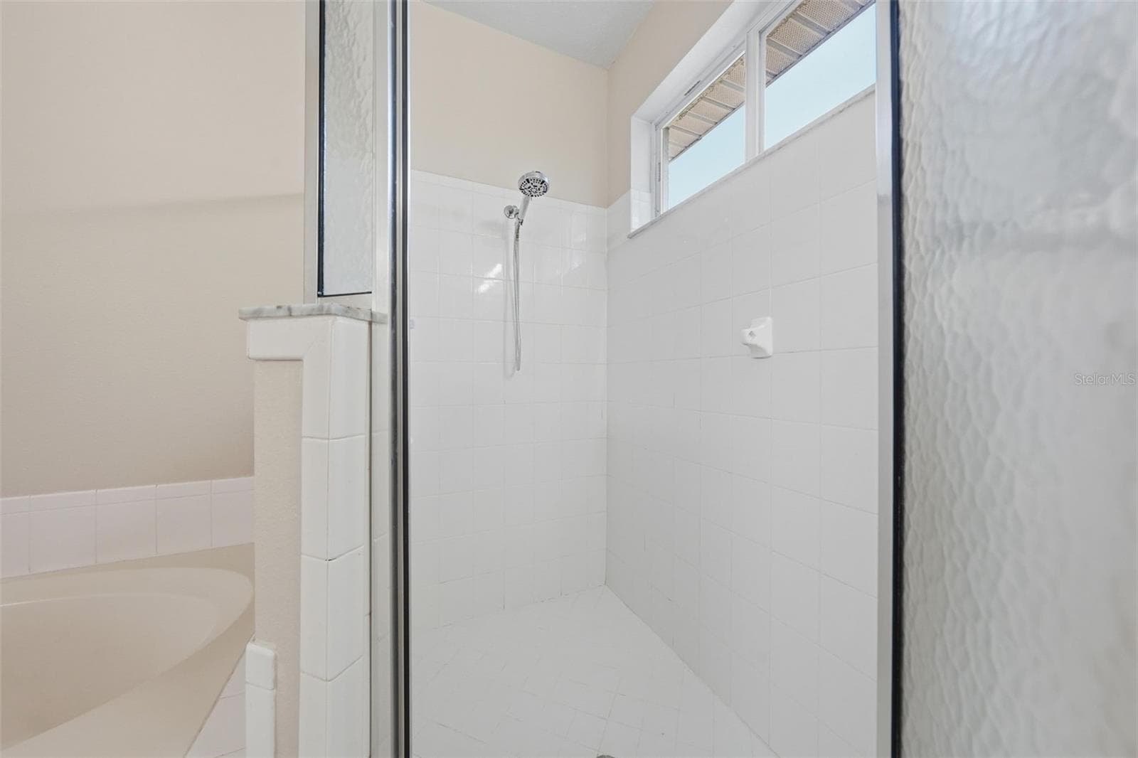Primary bathroom walk-in shower - 2852 CAPE HORN CT, TAVARES