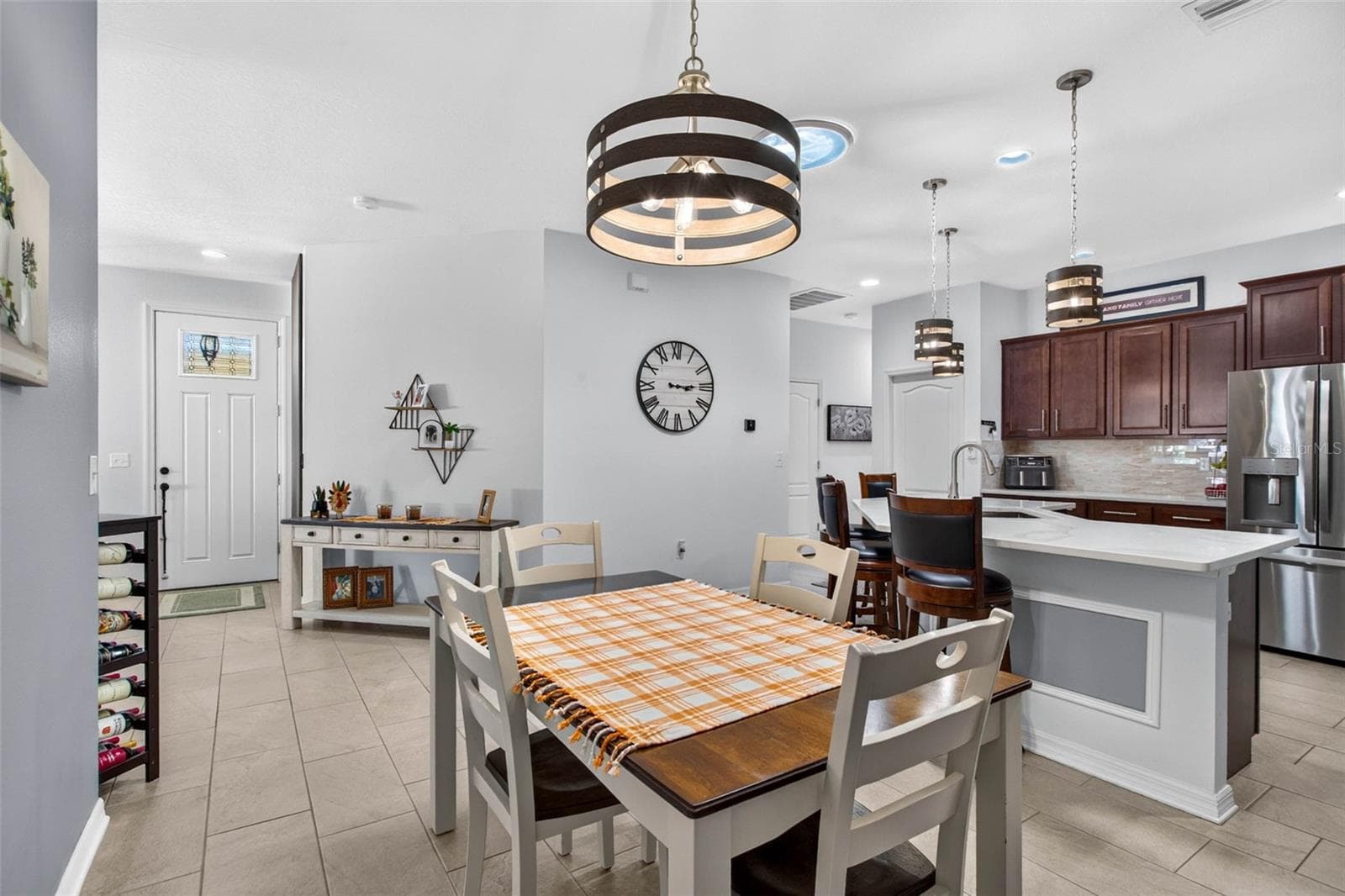 Villa at 32835 WOODTHRUSH WAY, WESLEY CHAPEL, photo 15 of 54