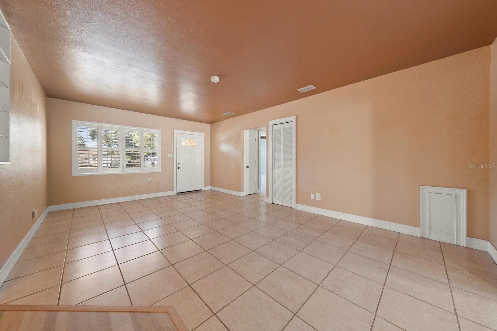 Single Family Residence at 1039 MADISON ST, LARGO, photo 5 of 22