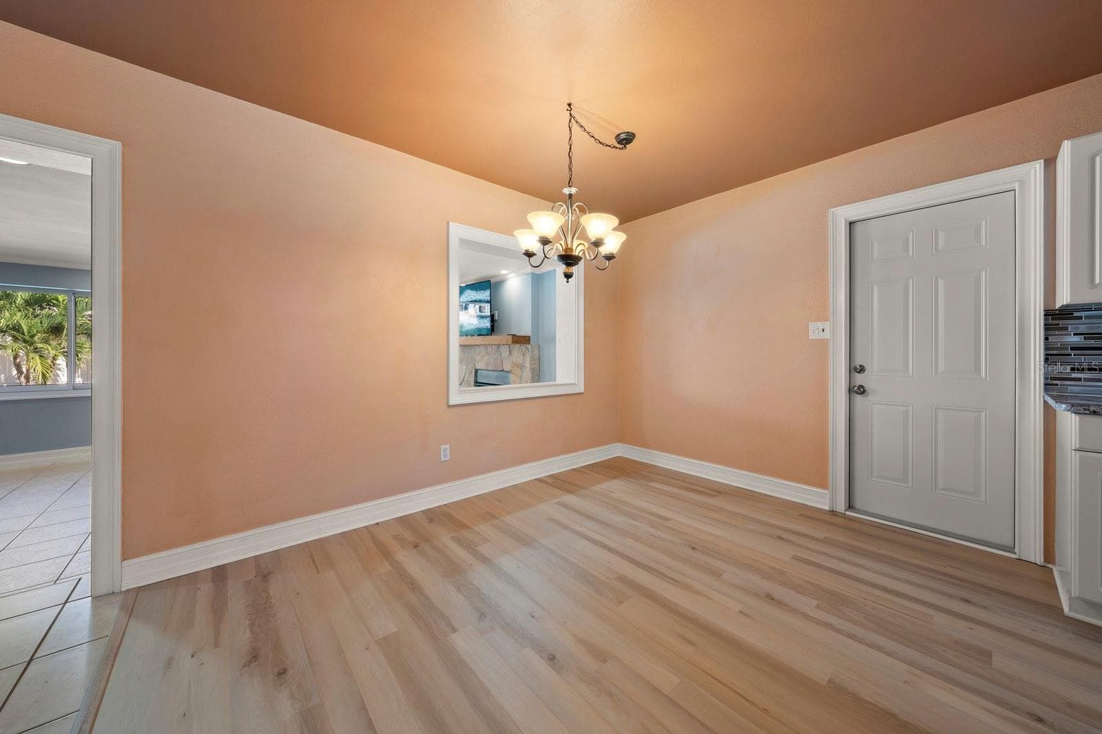 Single Family Residence at 1039 MADISON ST, LARGO, photo 7 of 22