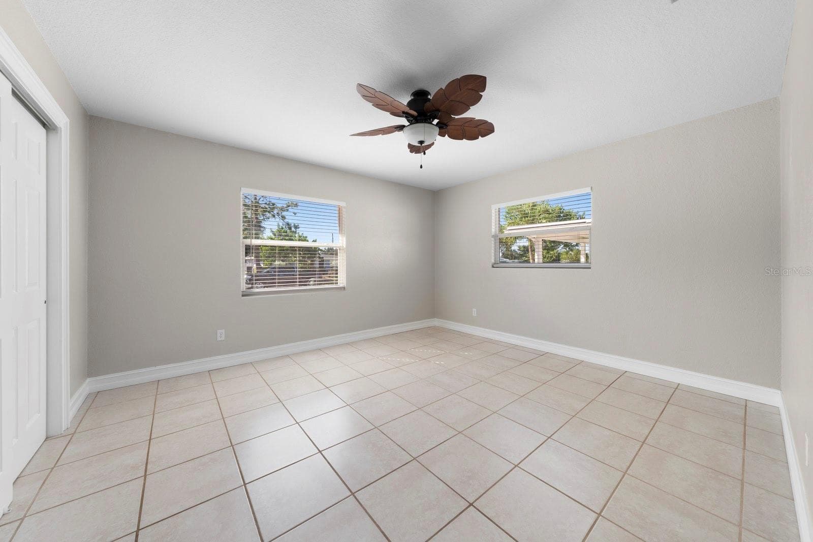 Single Family Residence at 1039 MADISON ST, LARGO, photo 13 of 22
