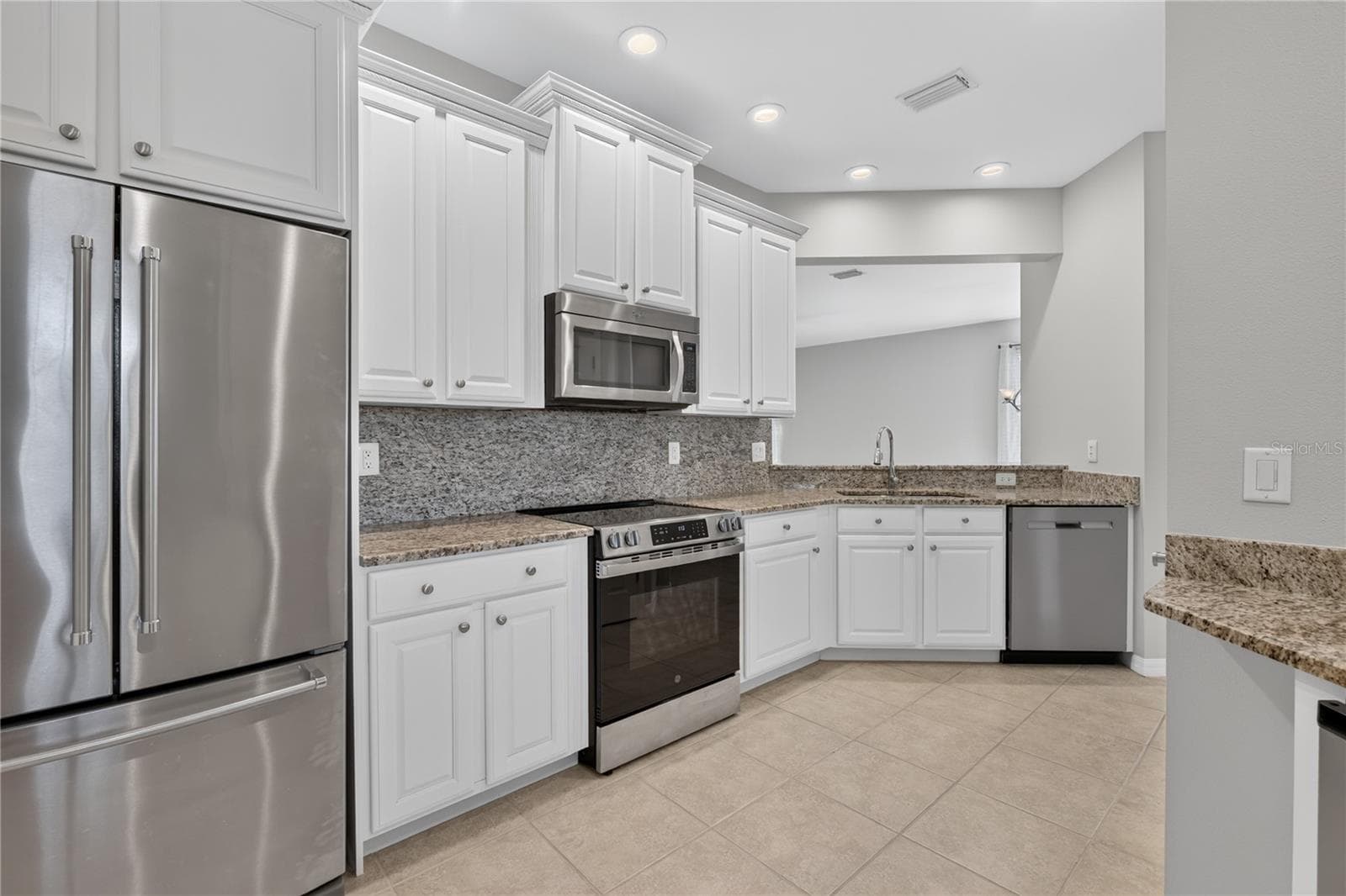 Villa at 2534 OSWEGO DR, NORTH PORT, photo 17 of 56