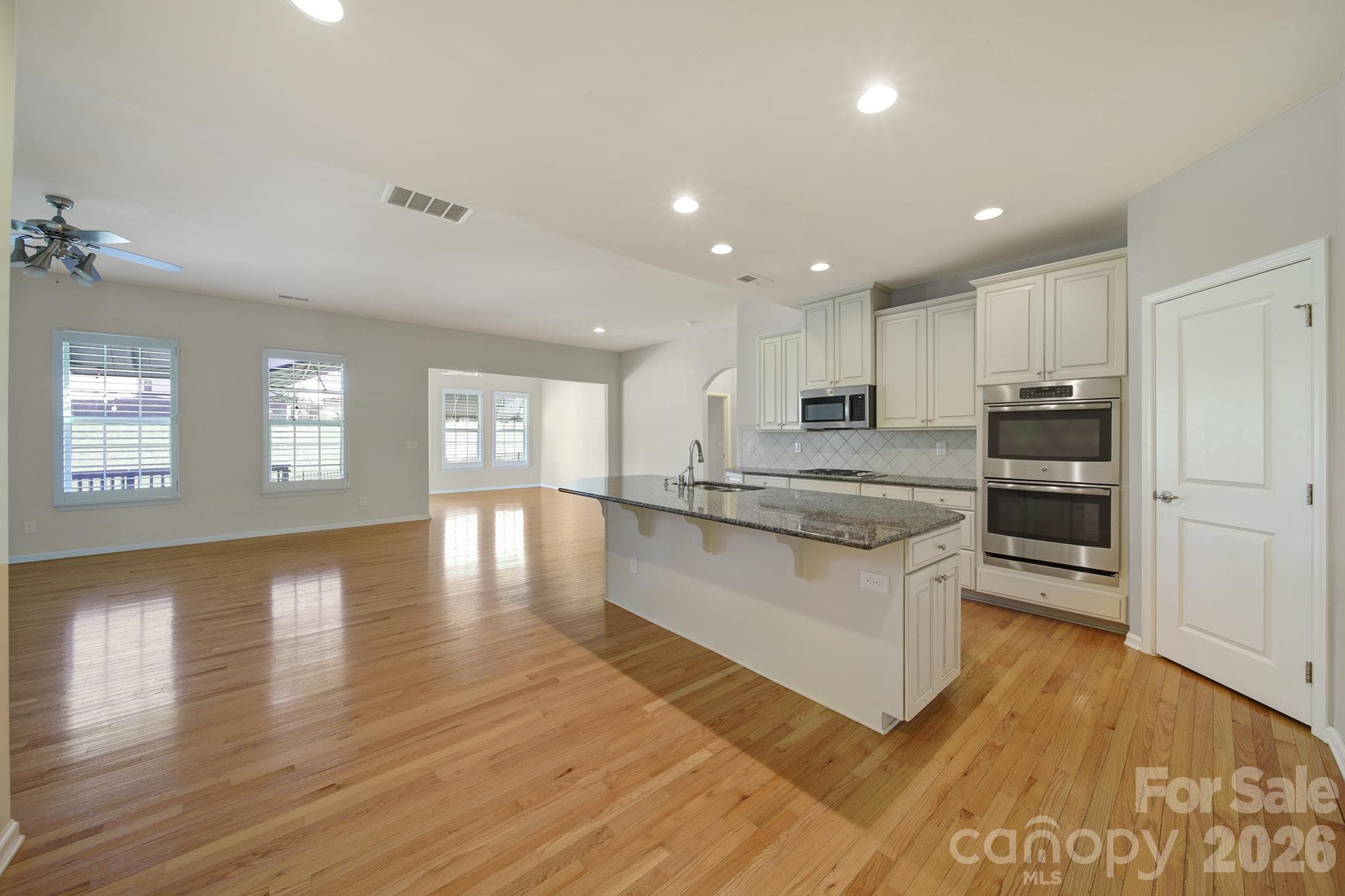 Single Family Residence at 11701 Banter Lane, Huntersville, photo 8 of 43