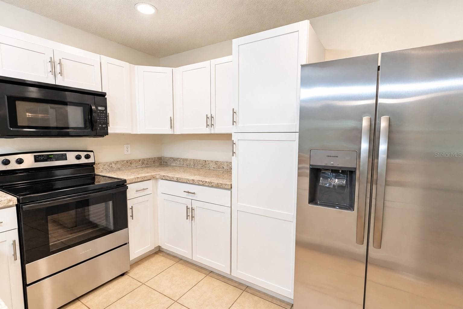 Single Family Residence at 8030 SE 153RD ST, INGLIS, photo 11 of 42