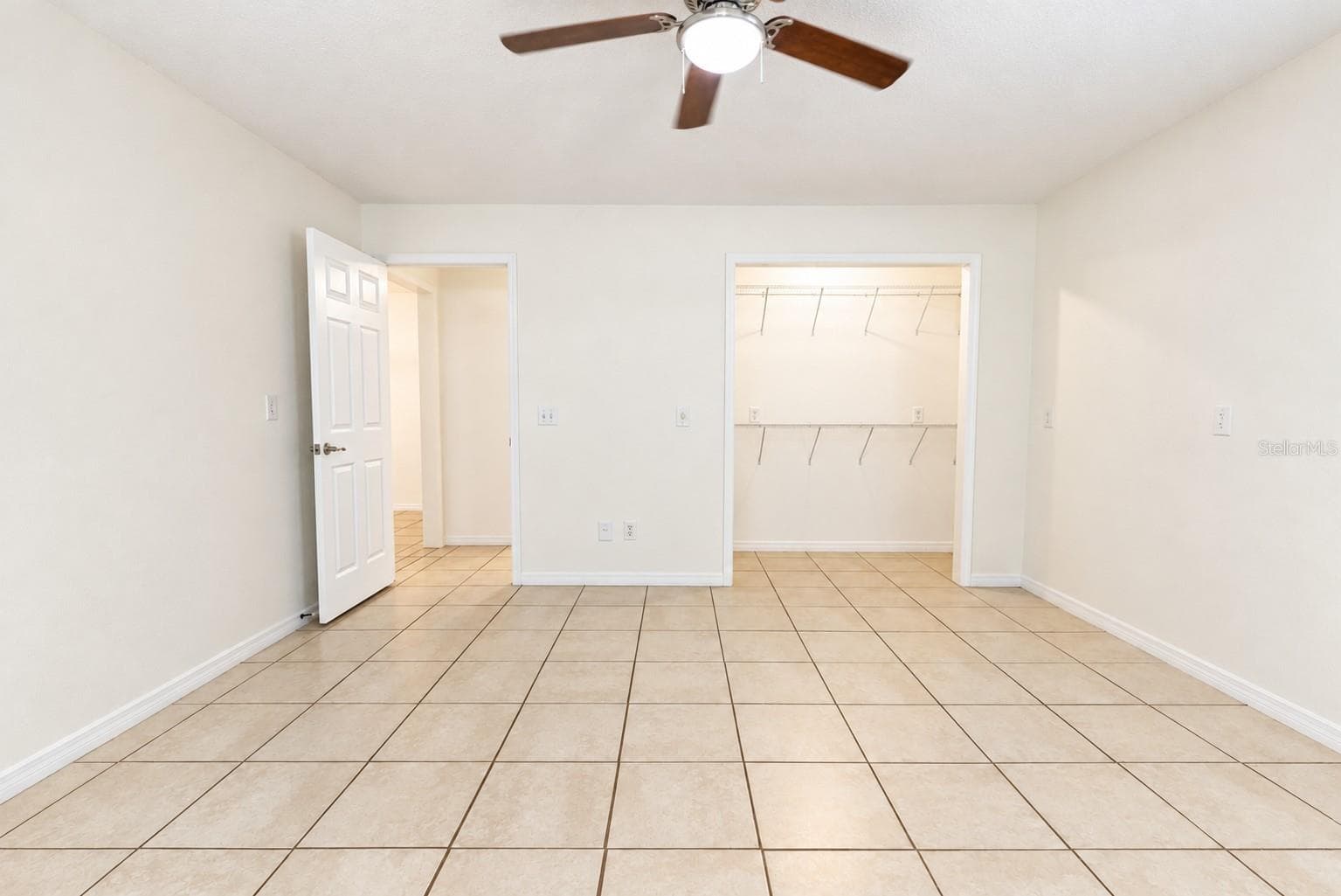 Bedroom/Closet - 8030 SE 153RD ST, INGLIS