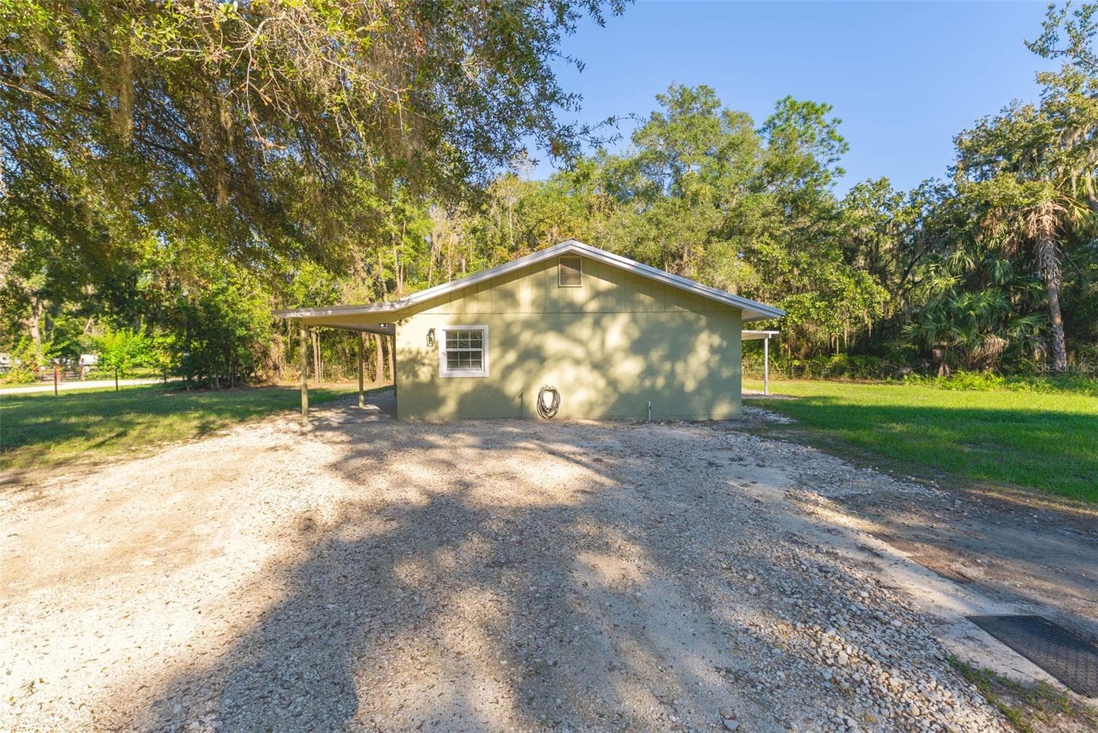 Side of home - 8030 SE 153RD ST, INGLIS