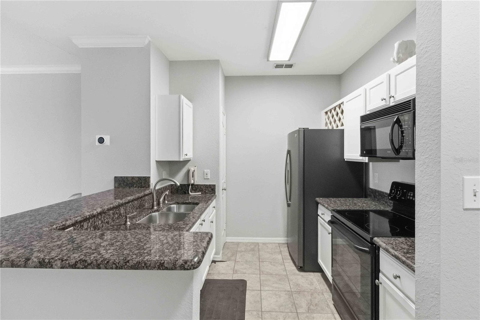Condominium at 5000 CULBREATH KEY WAY #1-313, TAMPA, photo 9 of 79