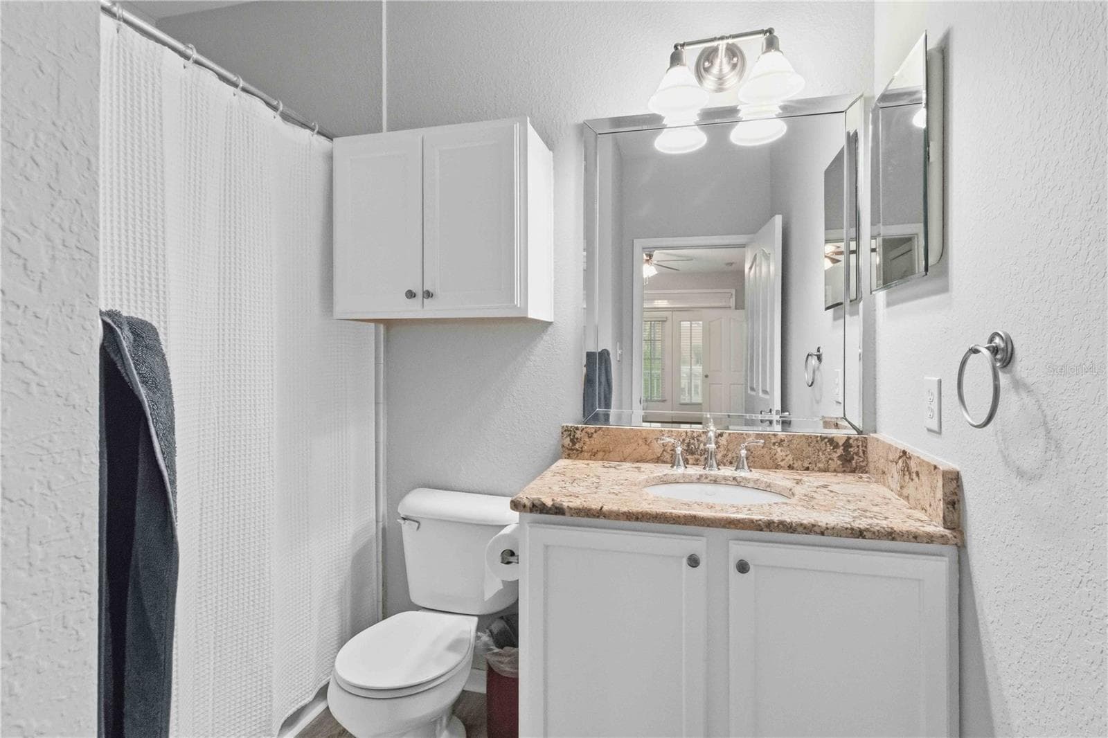 EN-SUITE BATHROOMS - 5000 CULBREATH KEY WAY #1-313, TAMPA