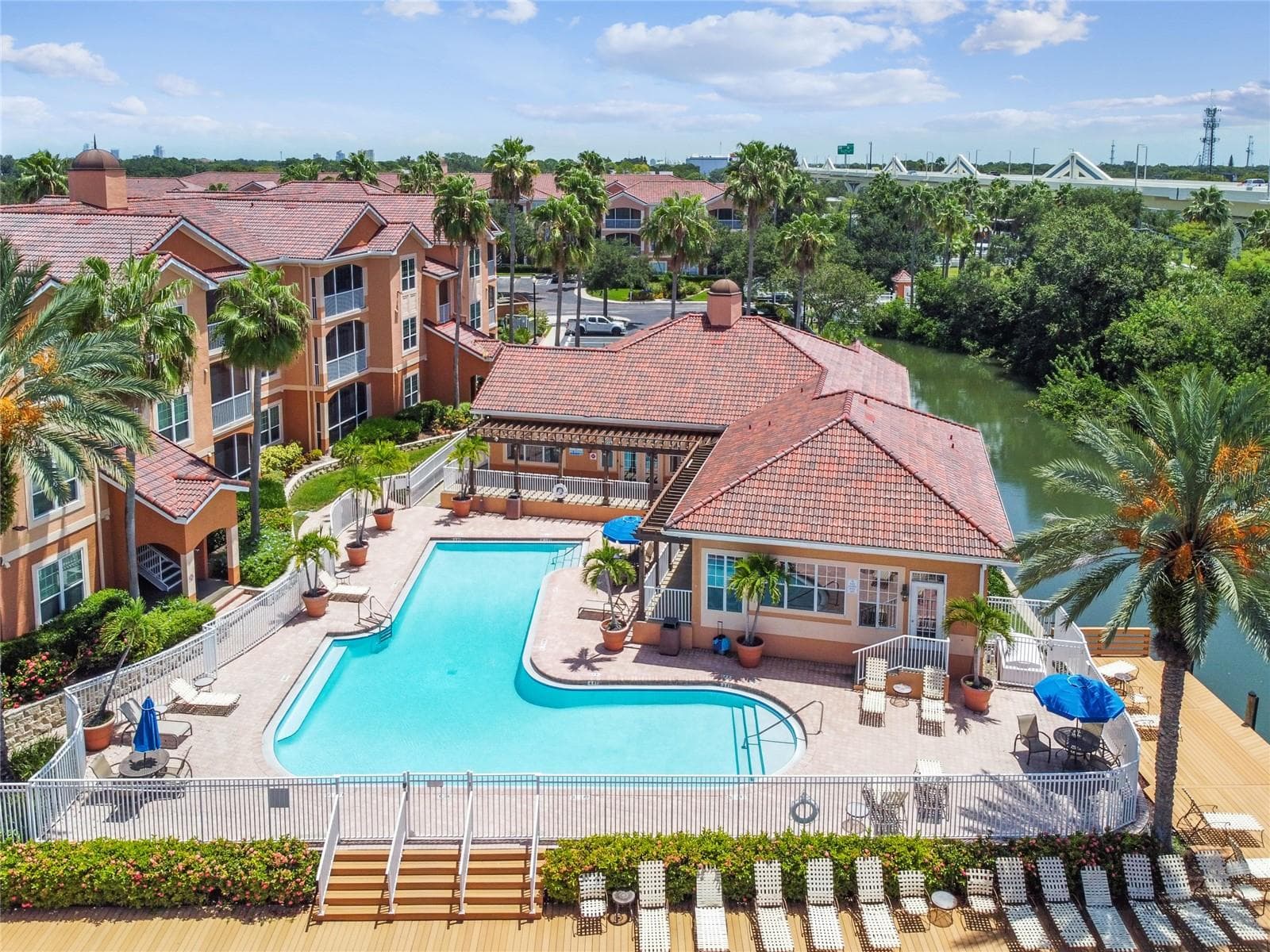 Condominium at 5000 CULBREATH KEY WAY #1-313, TAMPA, photo 25 of 79