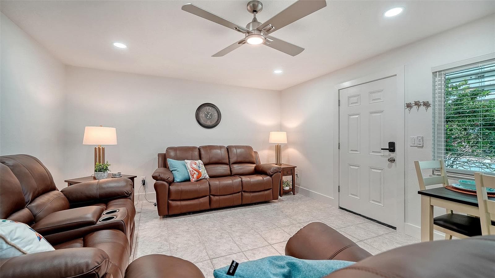 Condominium at 5950 MIDNIGHT PASS RD #201, SARASOTA, photo 5 of 30