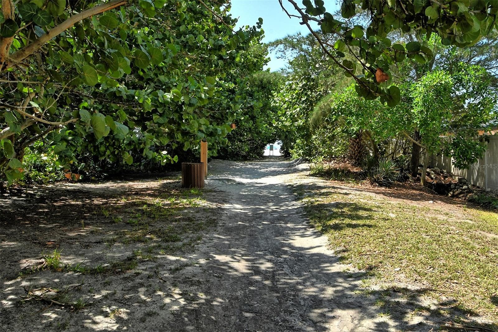 Condominium at 5950 MIDNIGHT PASS RD #201, SARASOTA, photo 28 of 30