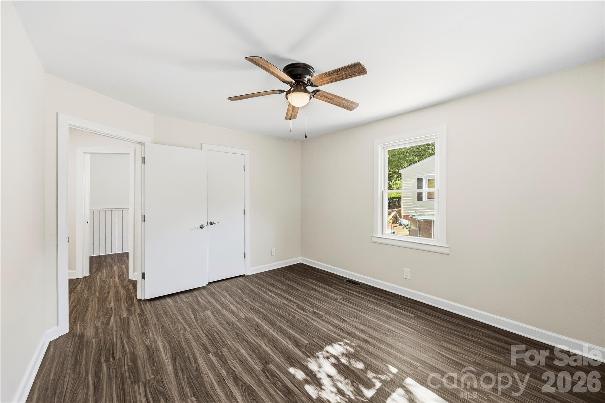 Single Family Residence at 915 Skyway Drive, Kannapolis, photo 12 of 29