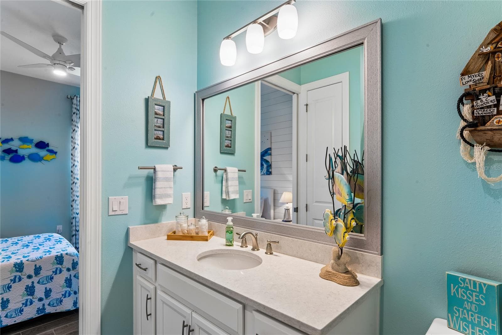 Bedroom 3- en-suite bathroom - 10813 CALLUNA DR, ODESSA