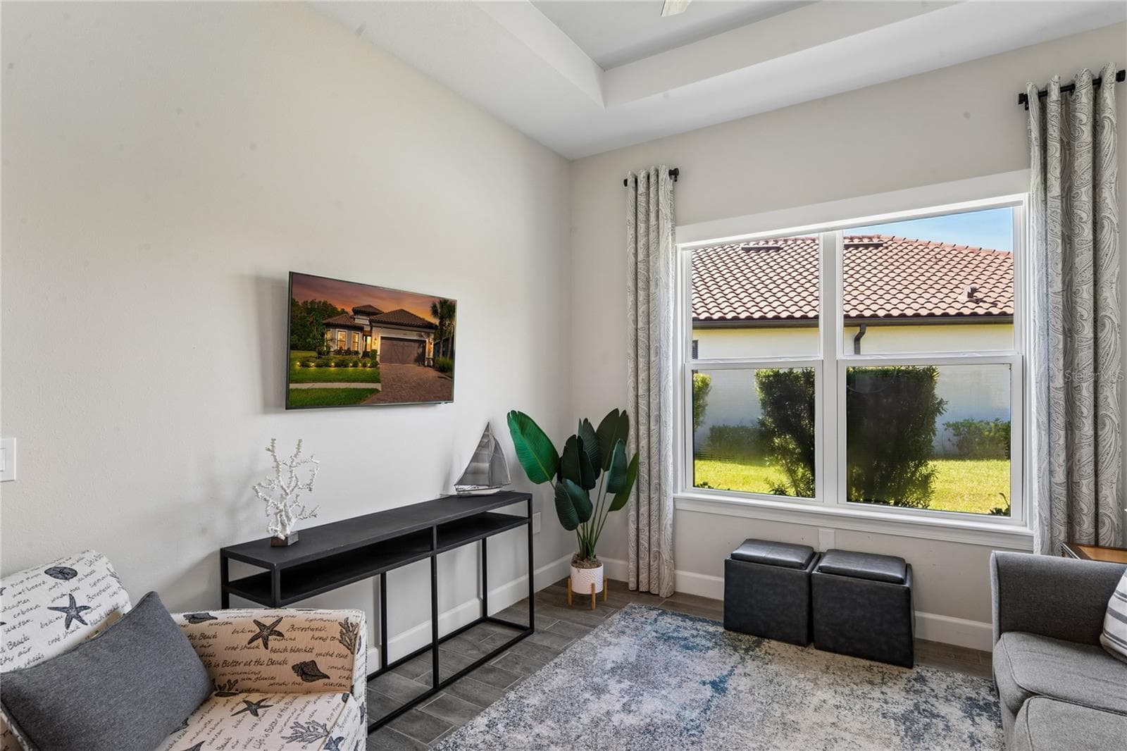 Office / Flex /Den space w/Tray ceiling - 10813 CALLUNA DR, ODESSA