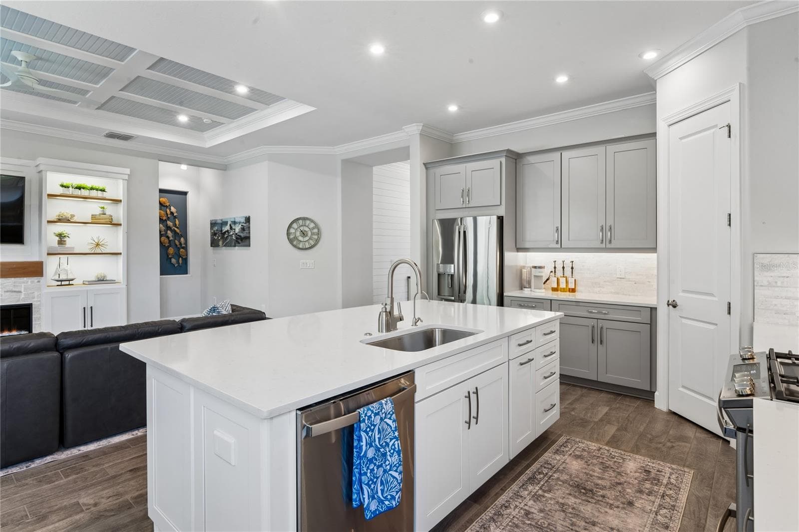 8.5 ft. Kitchen Island - 10813 CALLUNA DR, ODESSA