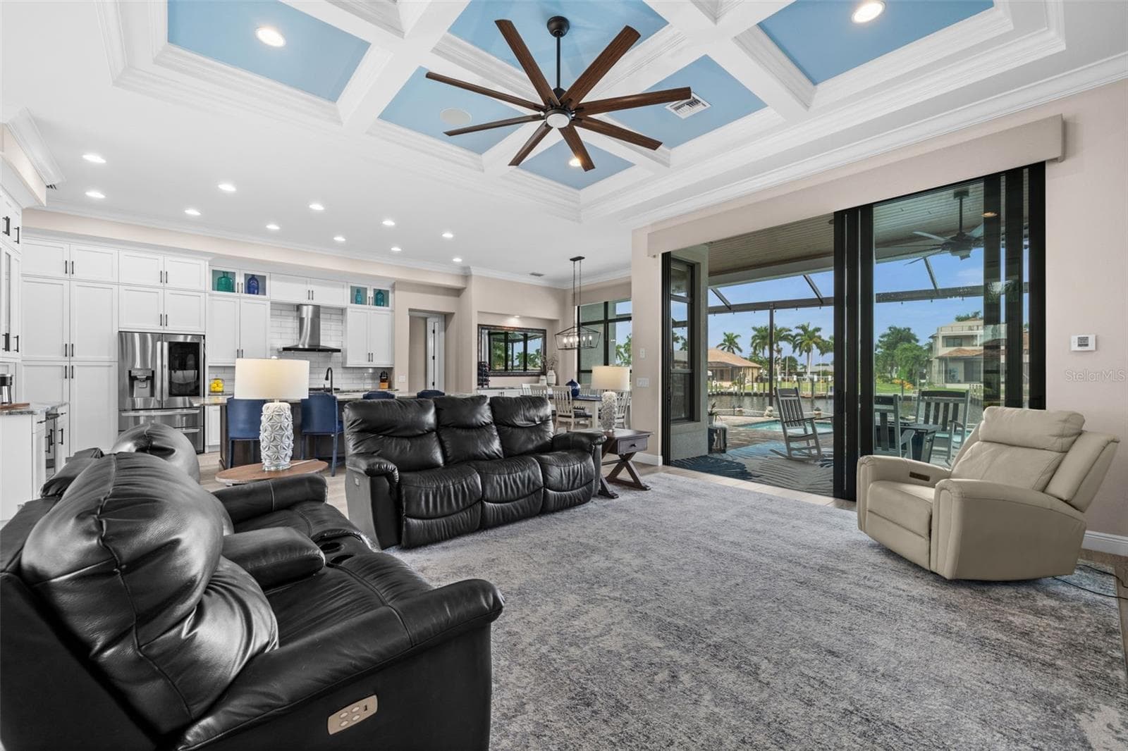 Soaring ceilings and beautiful views - 5205 SUNSET CT, CAPE CORAL